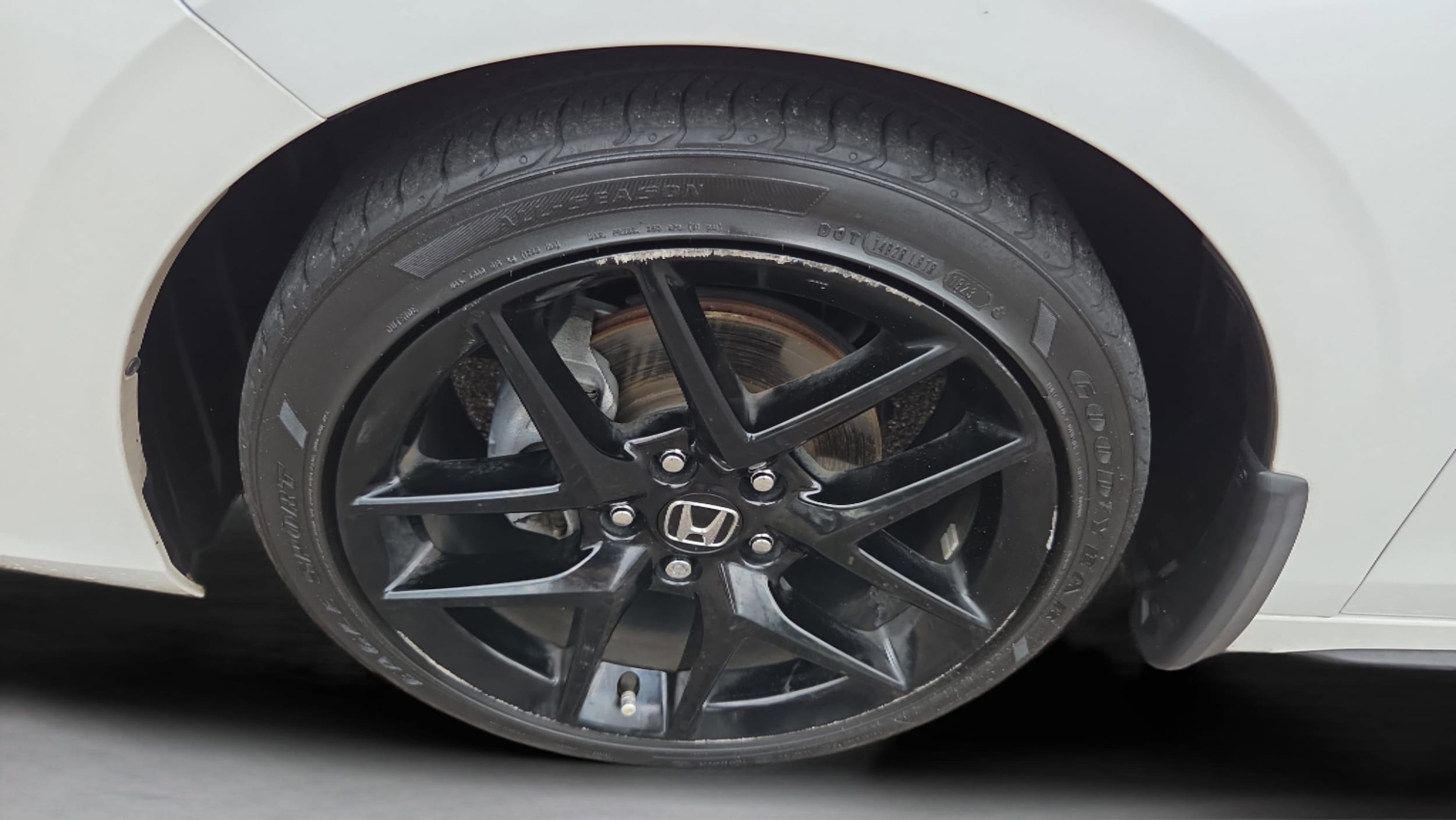 2023 Honda Civic Hatchback Sport - Photo 31