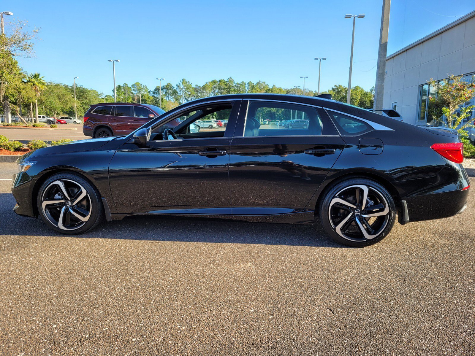 Certified 2022 Honda Accord Sport with VIN 1HGCV1F37NA041105 for sale in Jacksonville, FL