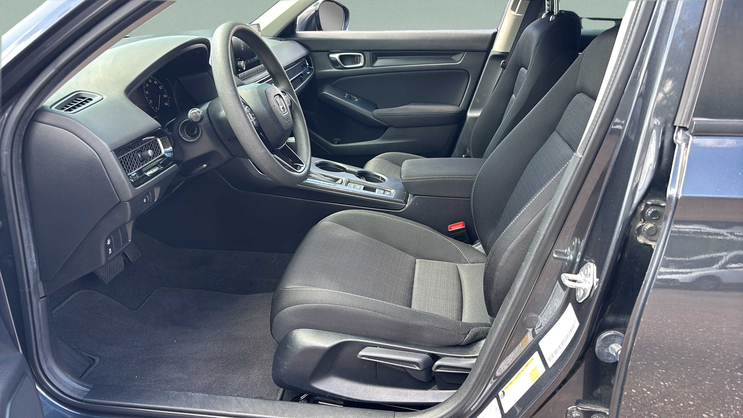 2024 Honda Civic LX - Photo 10
