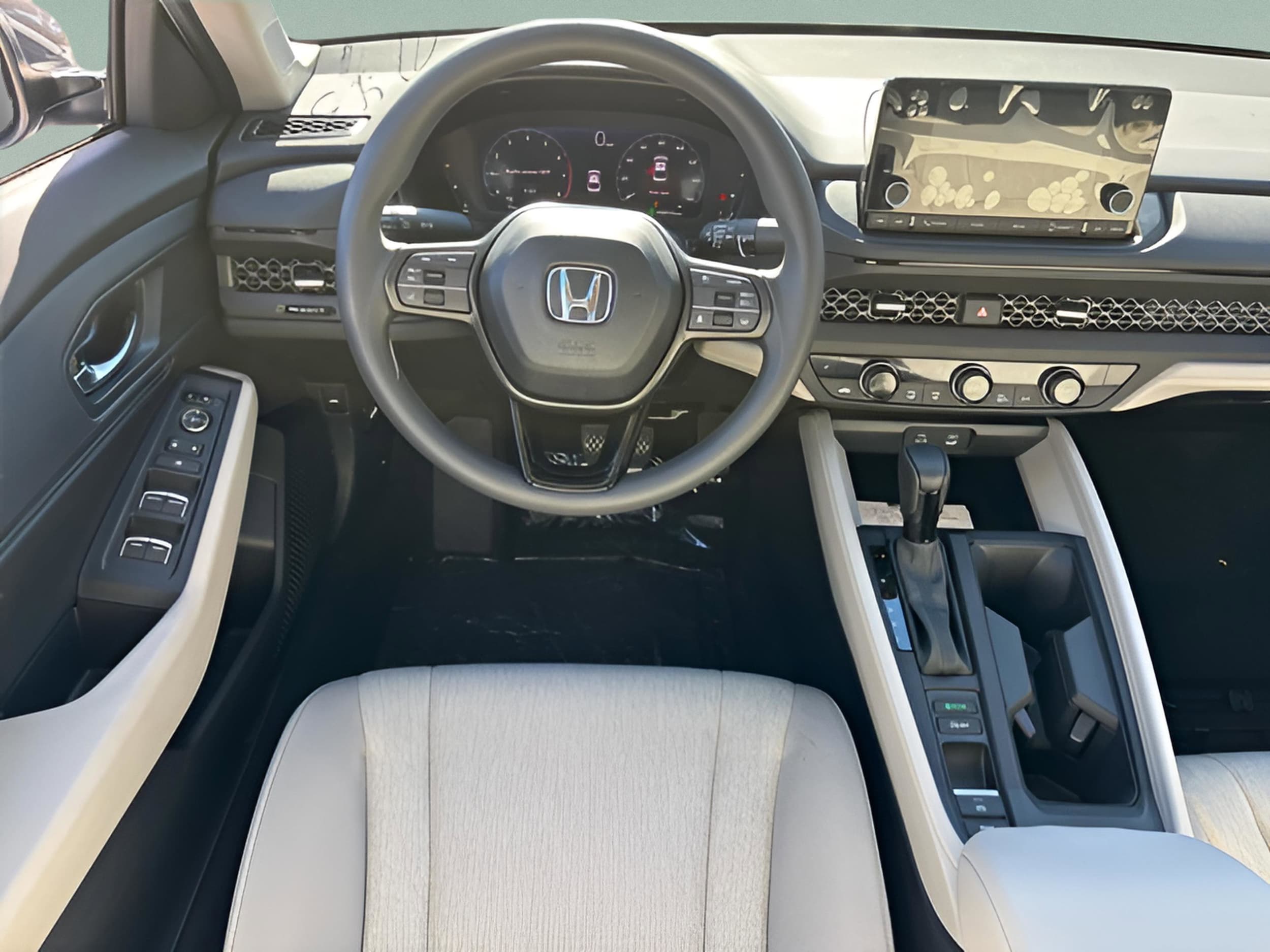 2025 Honda Accord SE - Photo 22