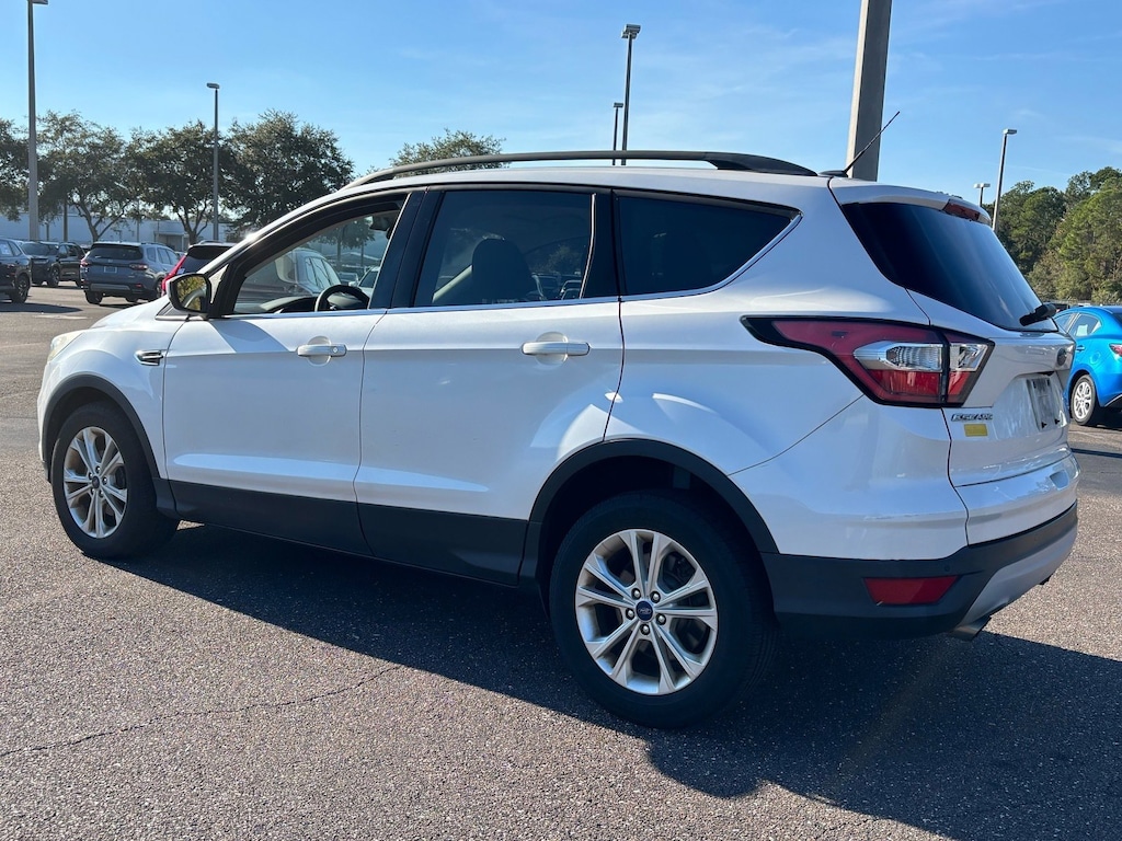 Used 2017 Ford Escape SE SUV