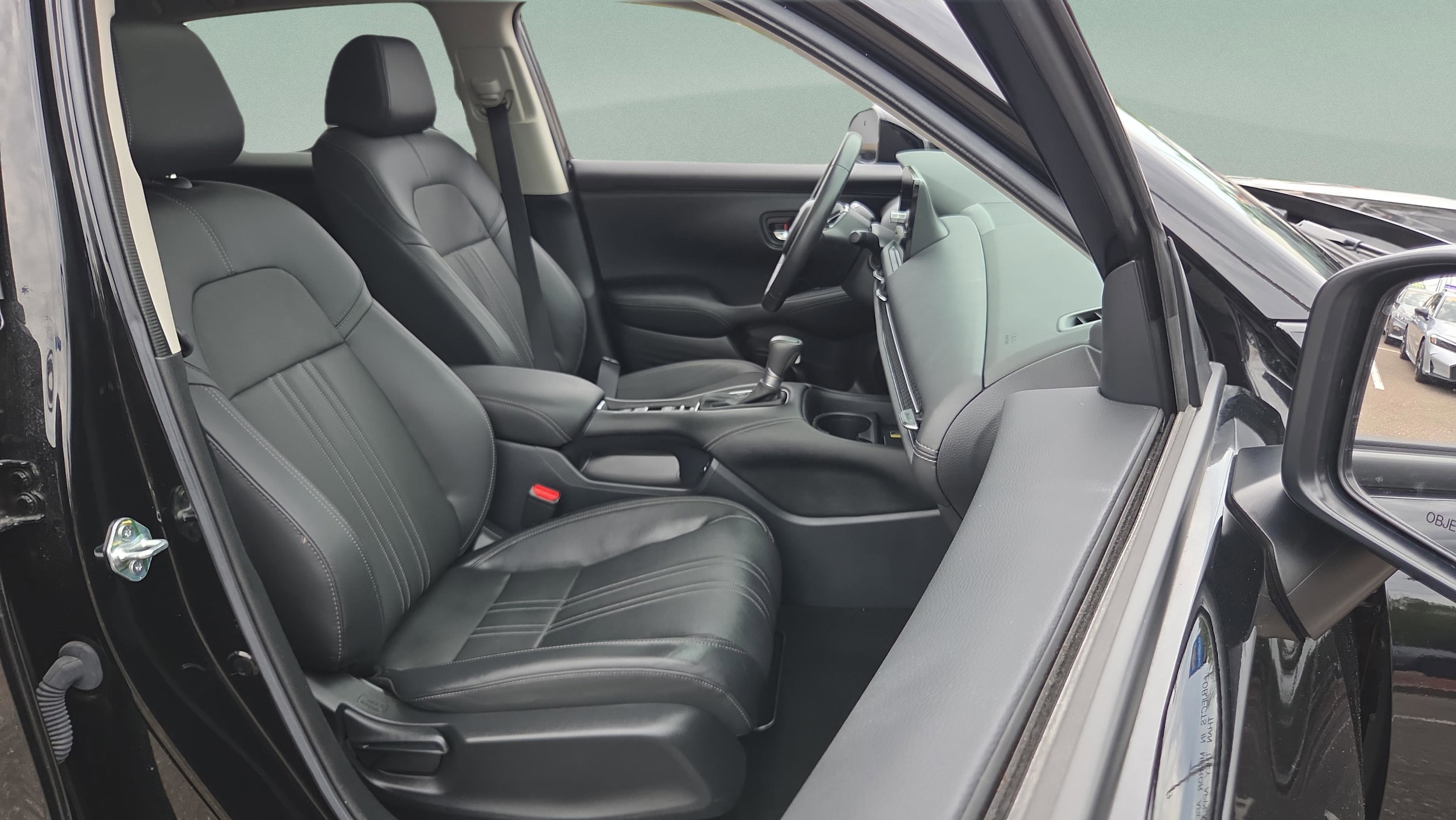 2024 Honda HR-V EX-L - Photo 17