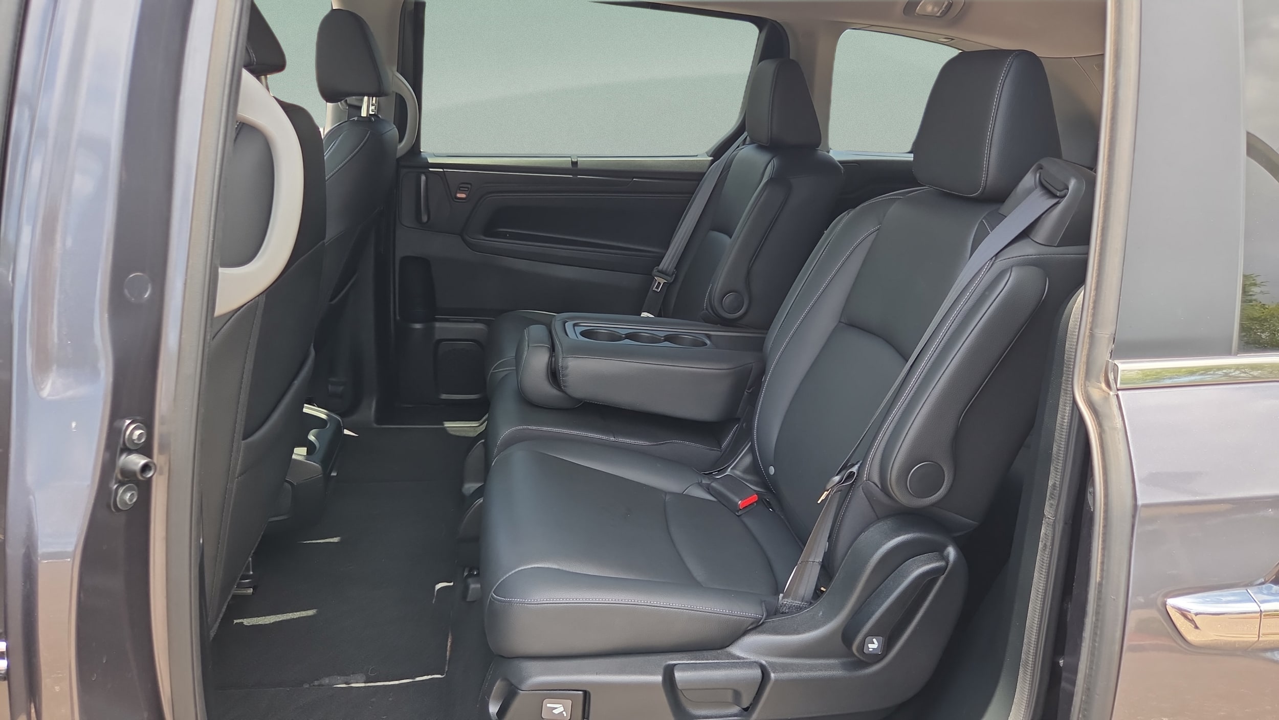 2023 Honda Odyssey EX-L - Photo 12
