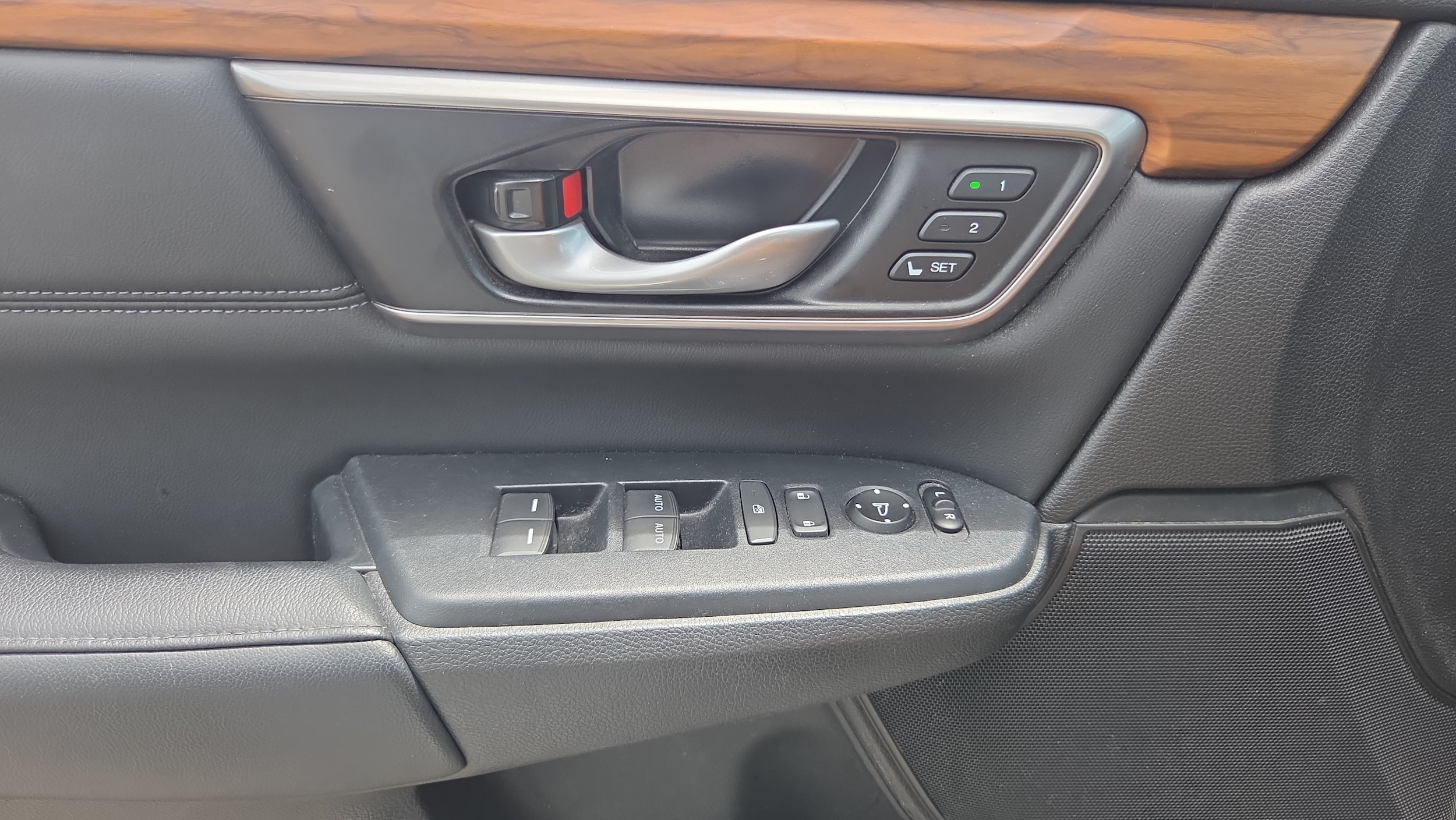 2020 Honda CR-V EX-L - Photo 17