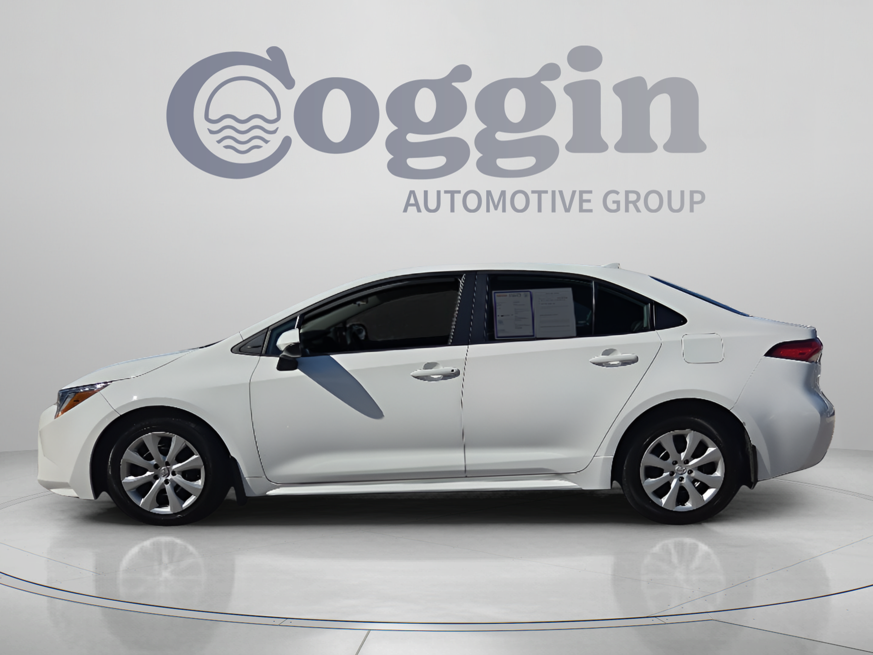 Used 2025 Toyota Corolla LE Sedan