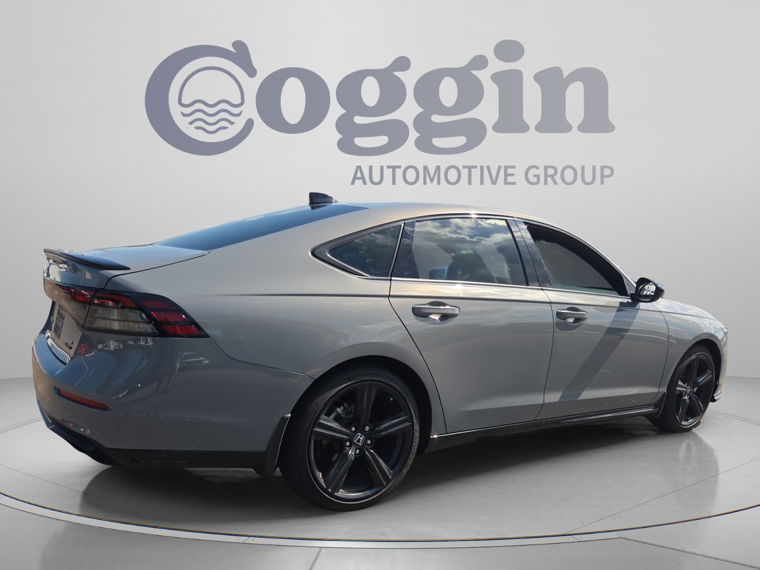 2025 Honda Accord Hybrid Sport-L - Photo 6