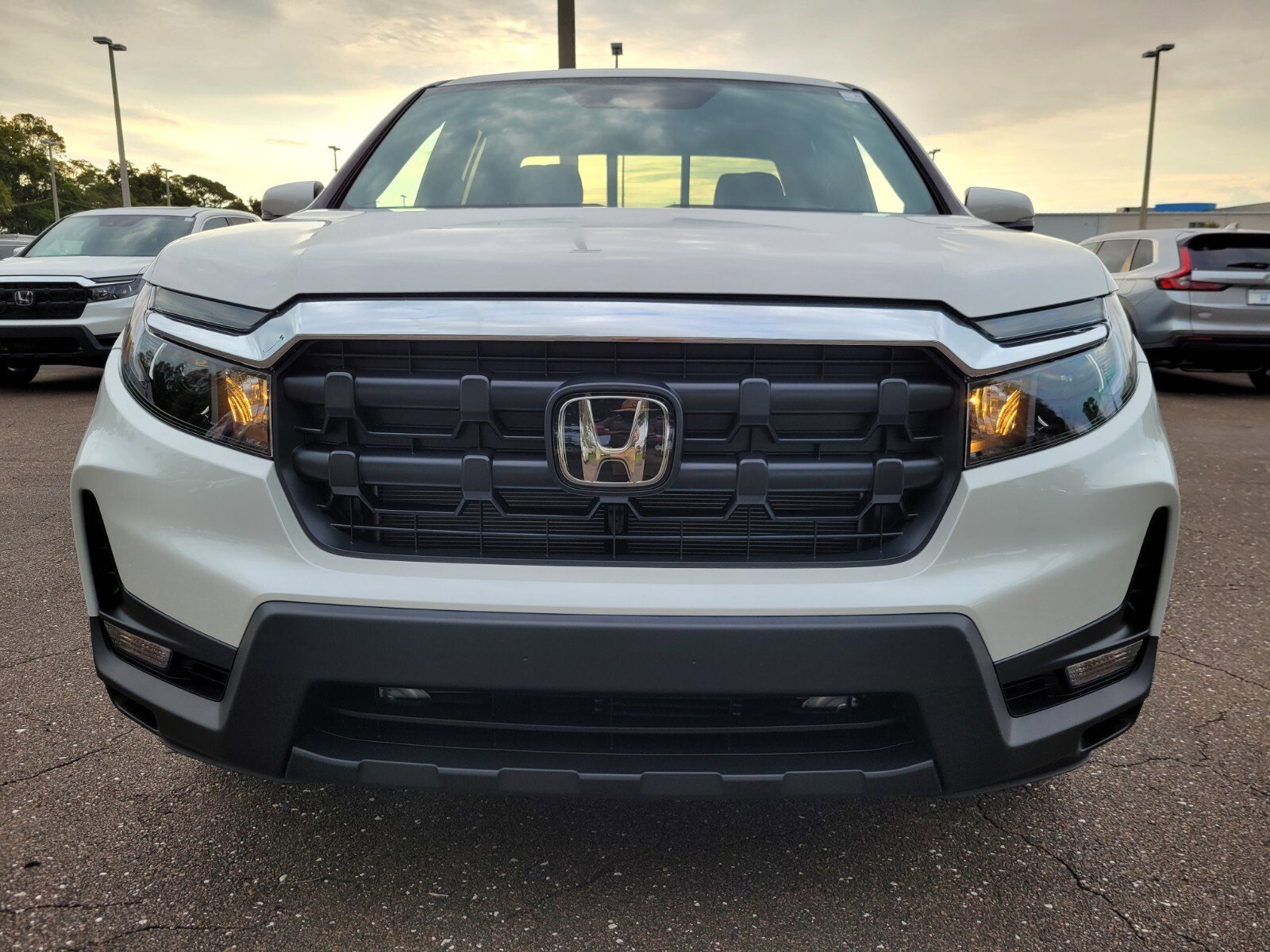 2025 Honda Ridgeline RTL photo 2