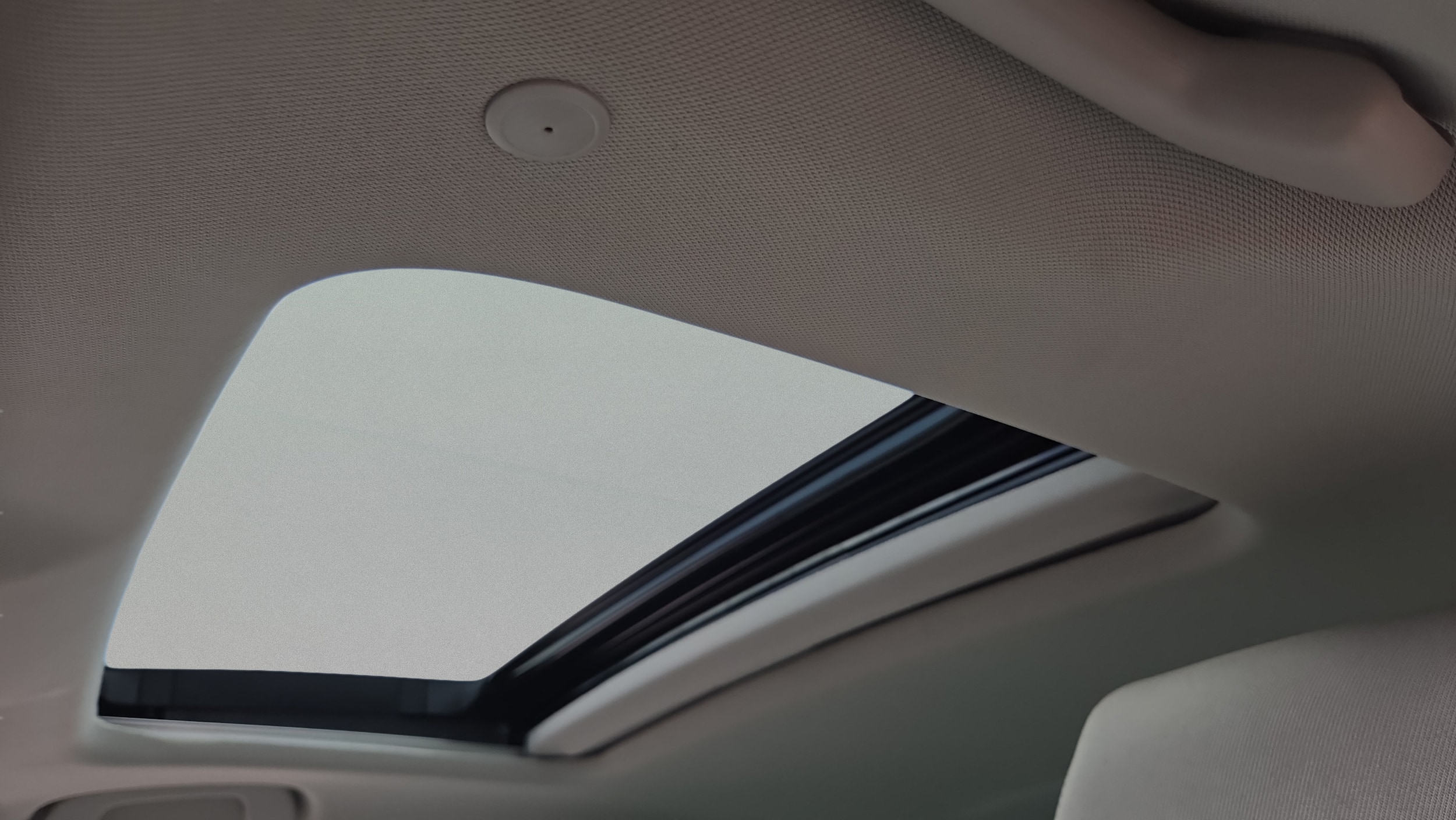 2025 Honda Accord SE - Photo 10