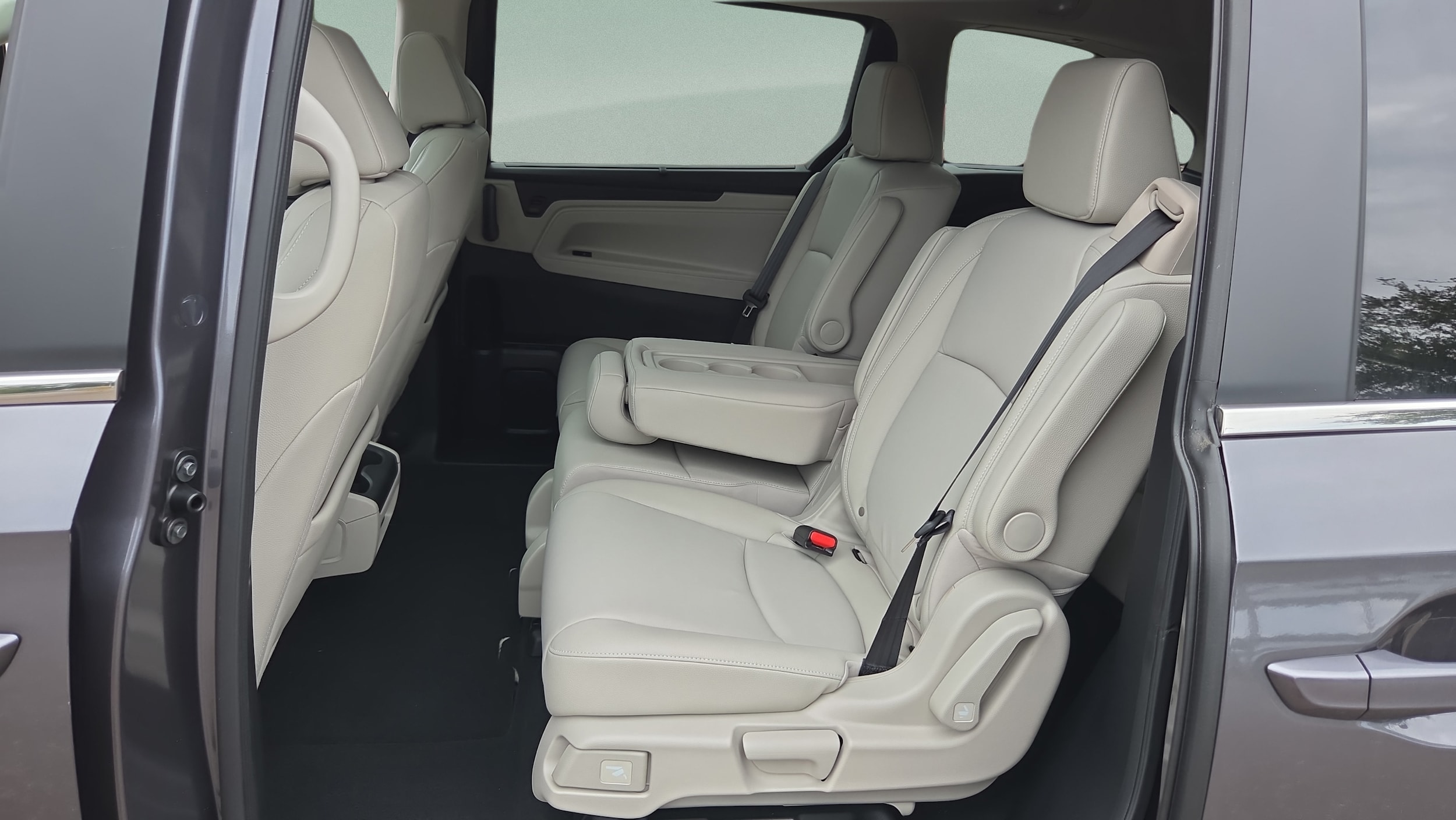 2026 Honda Odyssey EX-L - Photo 12