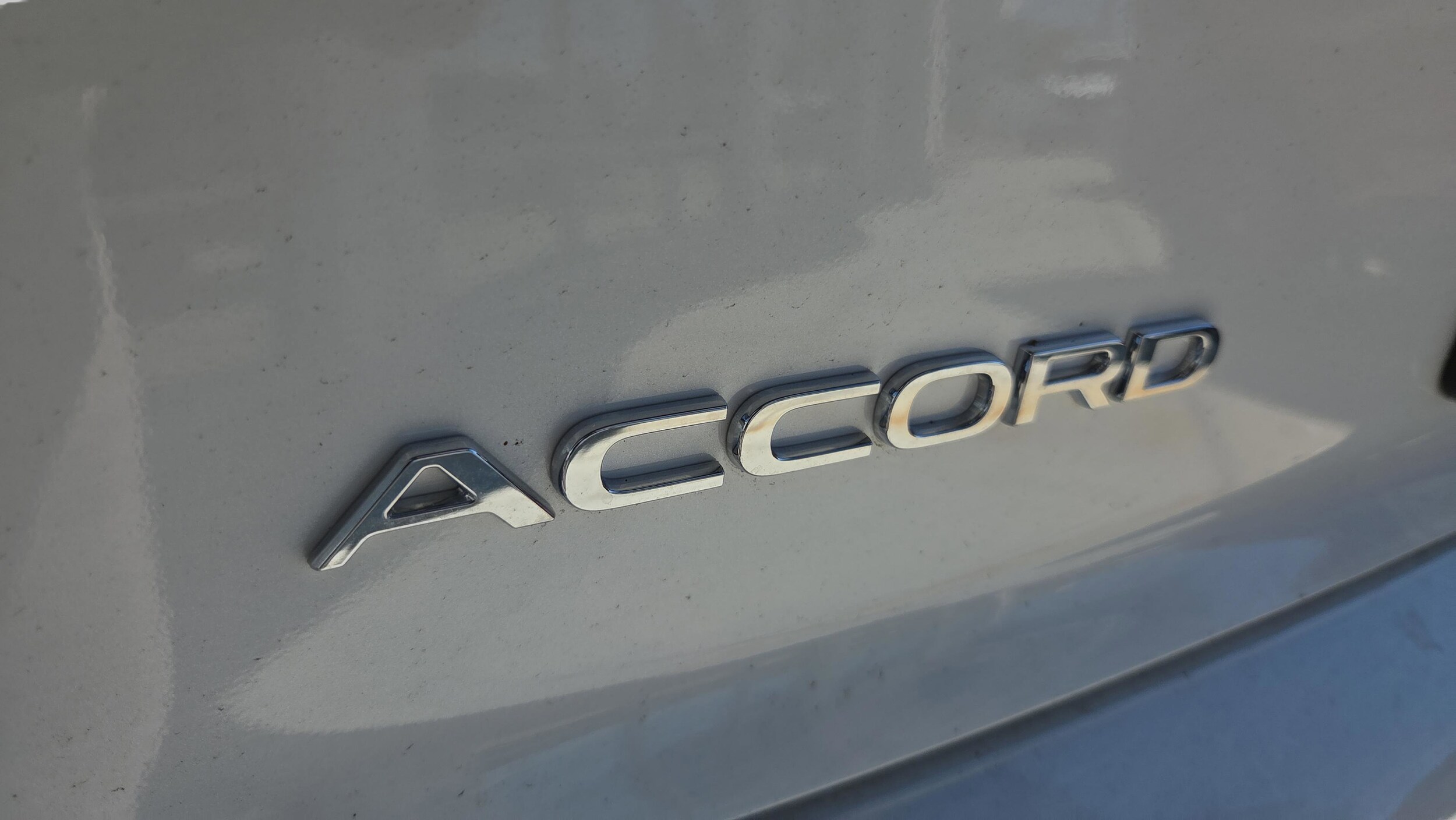 2025 Honda Accord Hybrid EX-L - Photo 13