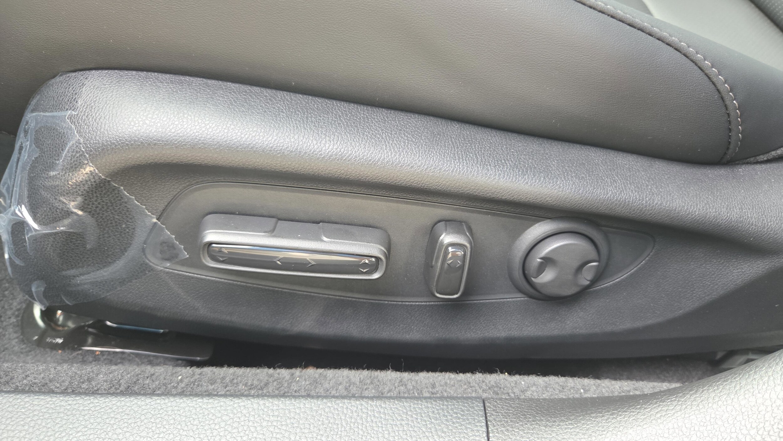 2025 Honda Accord Hybrid EX-L - Photo 27