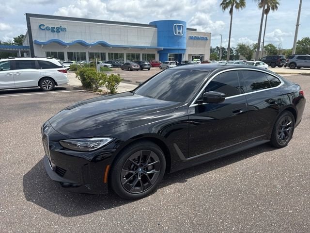 2024 BMW i4 eDrive35's photo