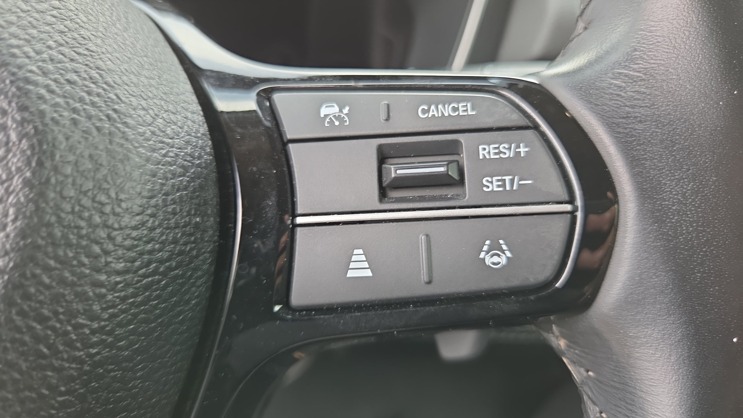 2023 Honda Pilot EX-L - Photo 24
