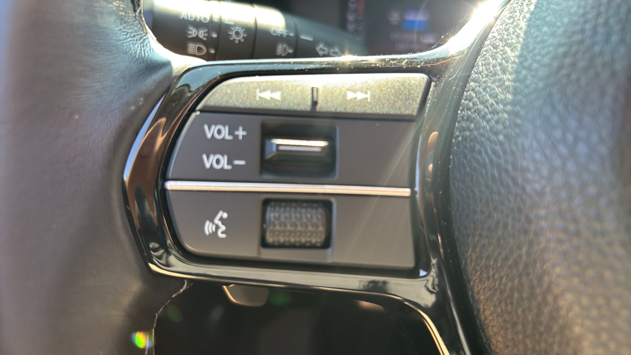 2022 Honda Civic Touring - Photo 29