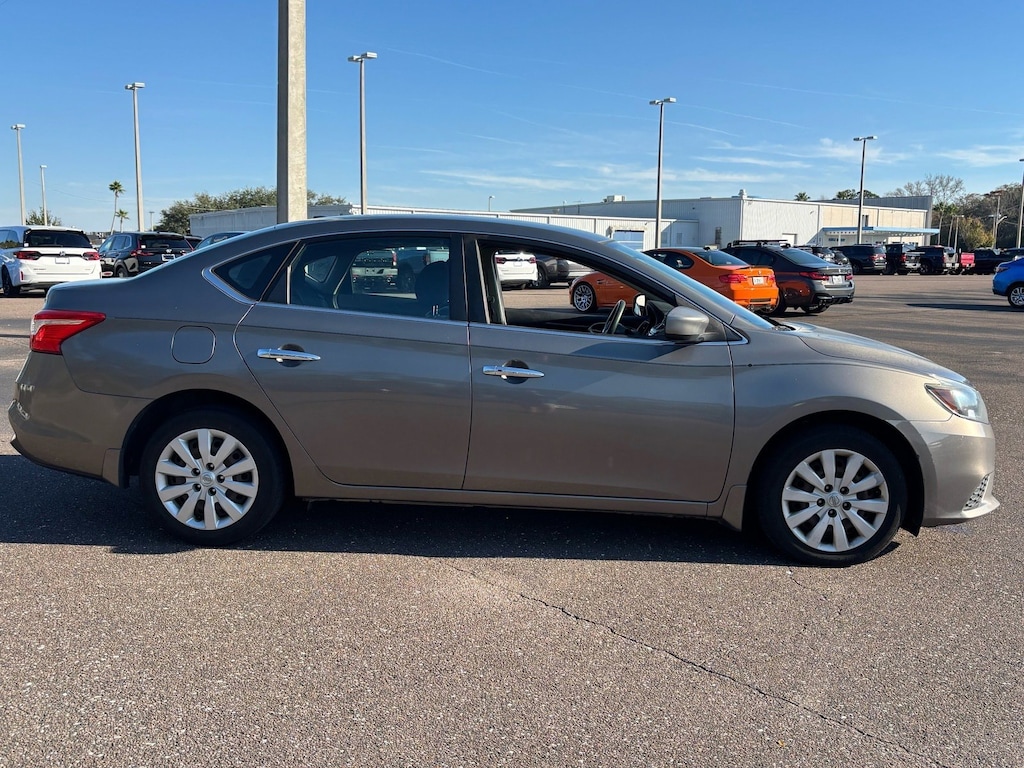 Used 2016 Nissan Sentra SV Sedan