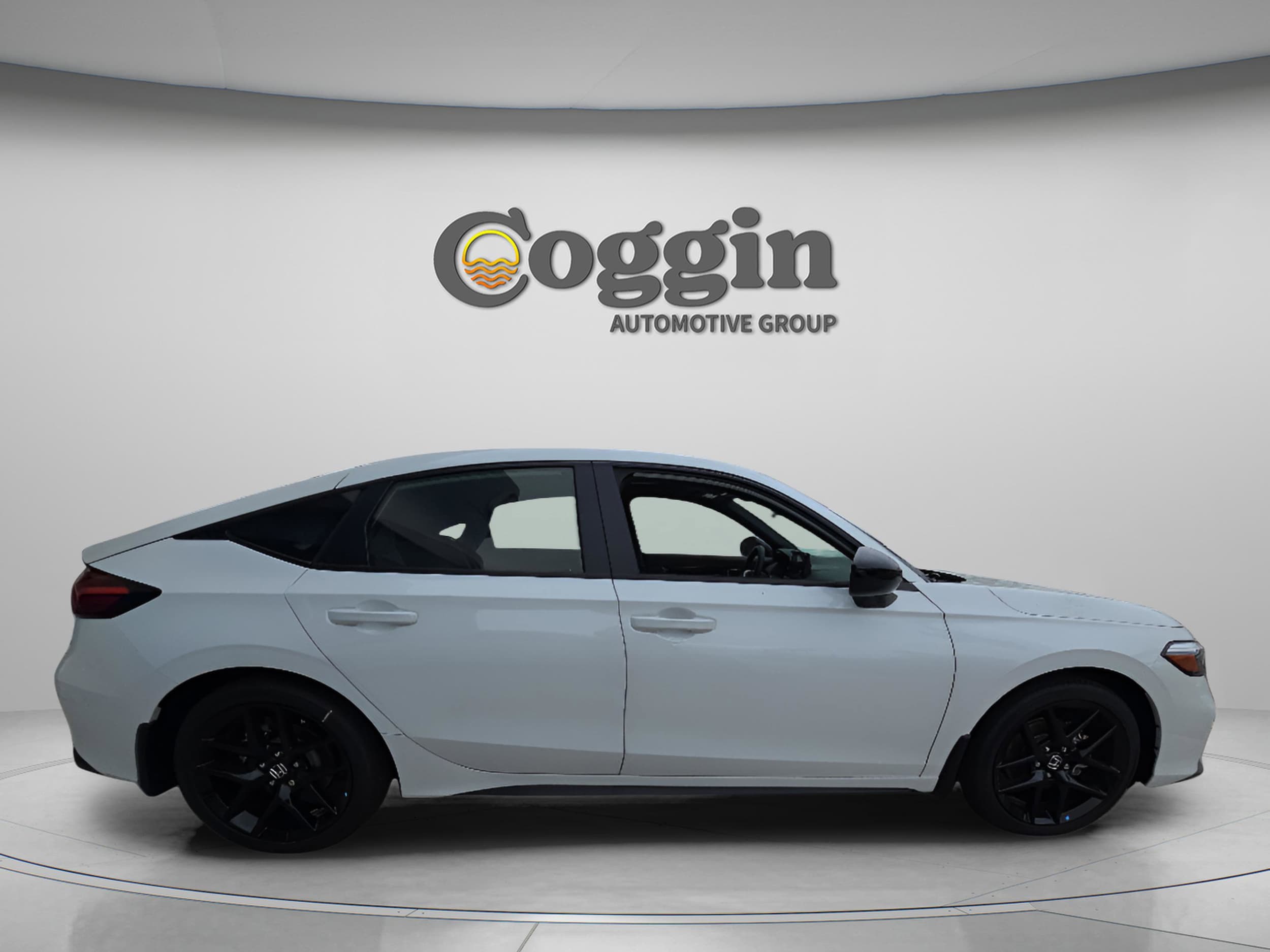 2025 Honda Civic Hatchback Sport - Photo 9