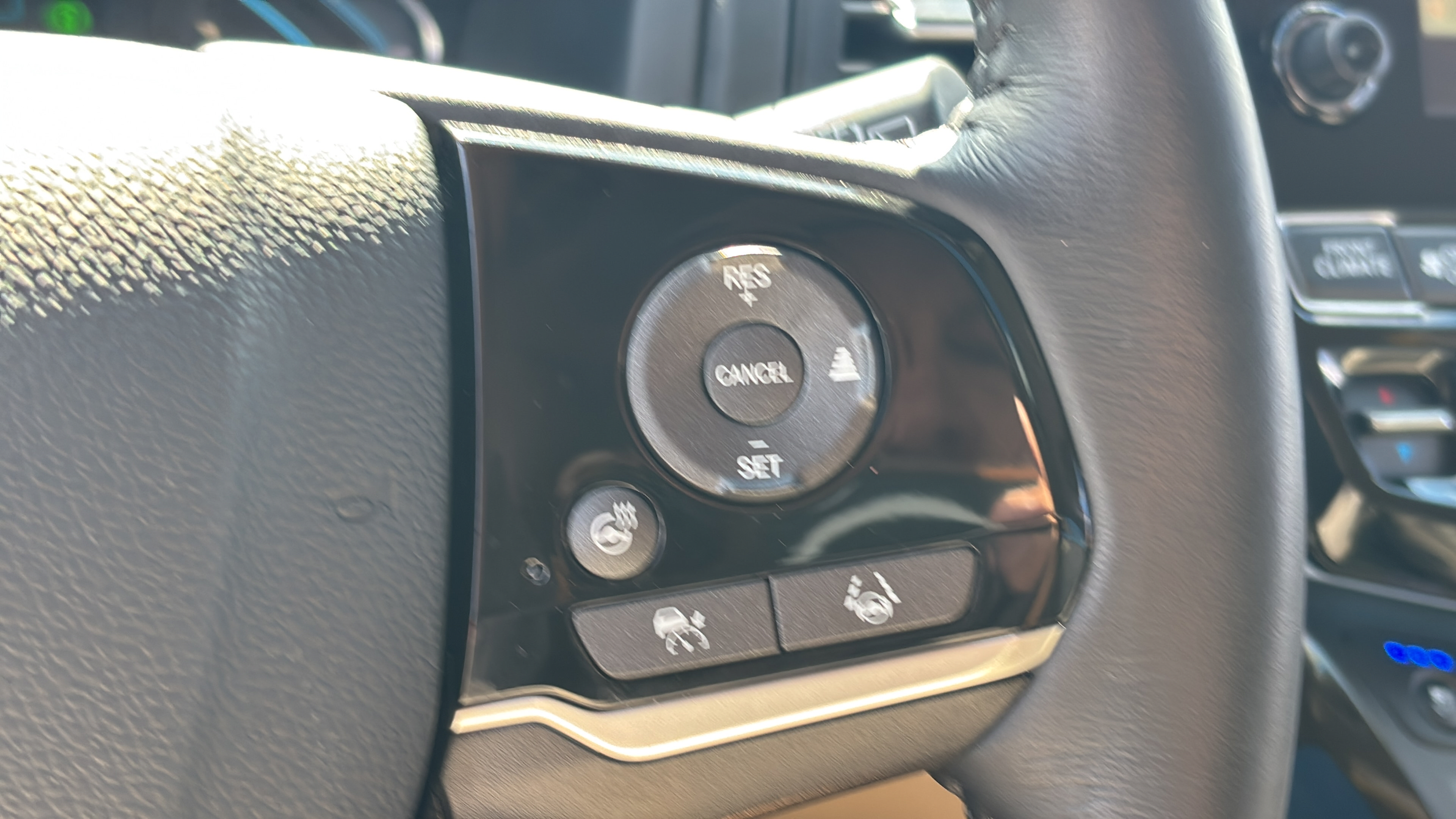 2024 Honda Odyssey Elite - Photo 32