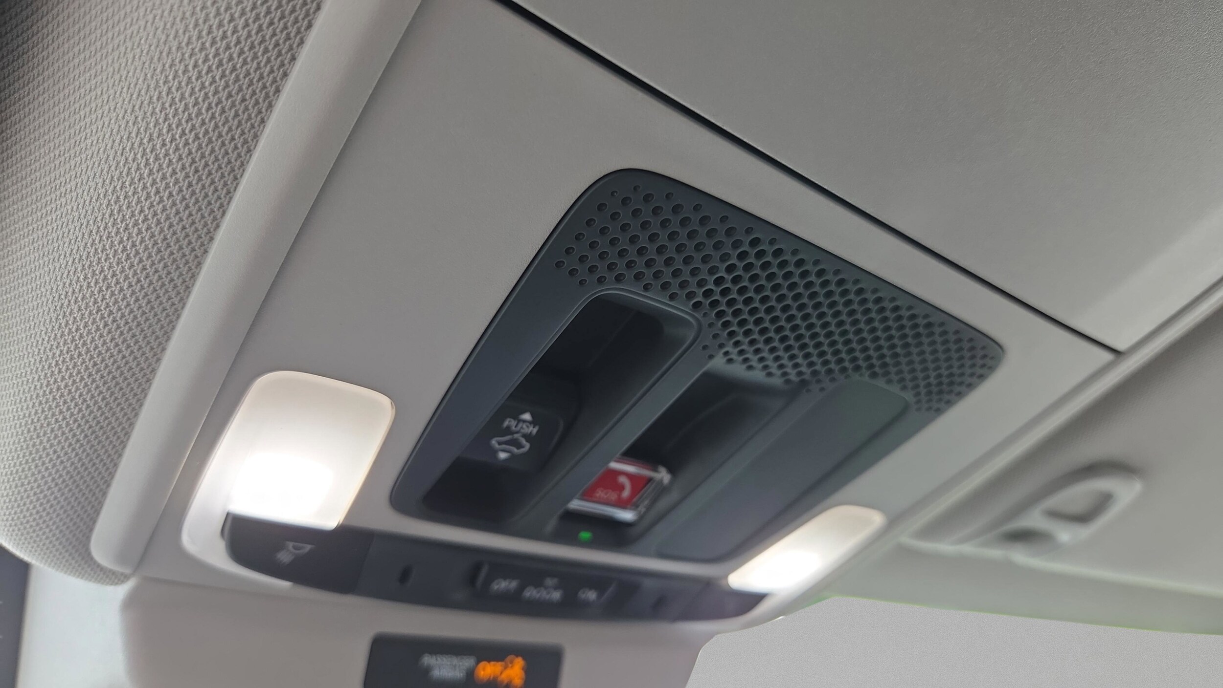 2025 Honda Accord Hybrid EX-L - Photo 29