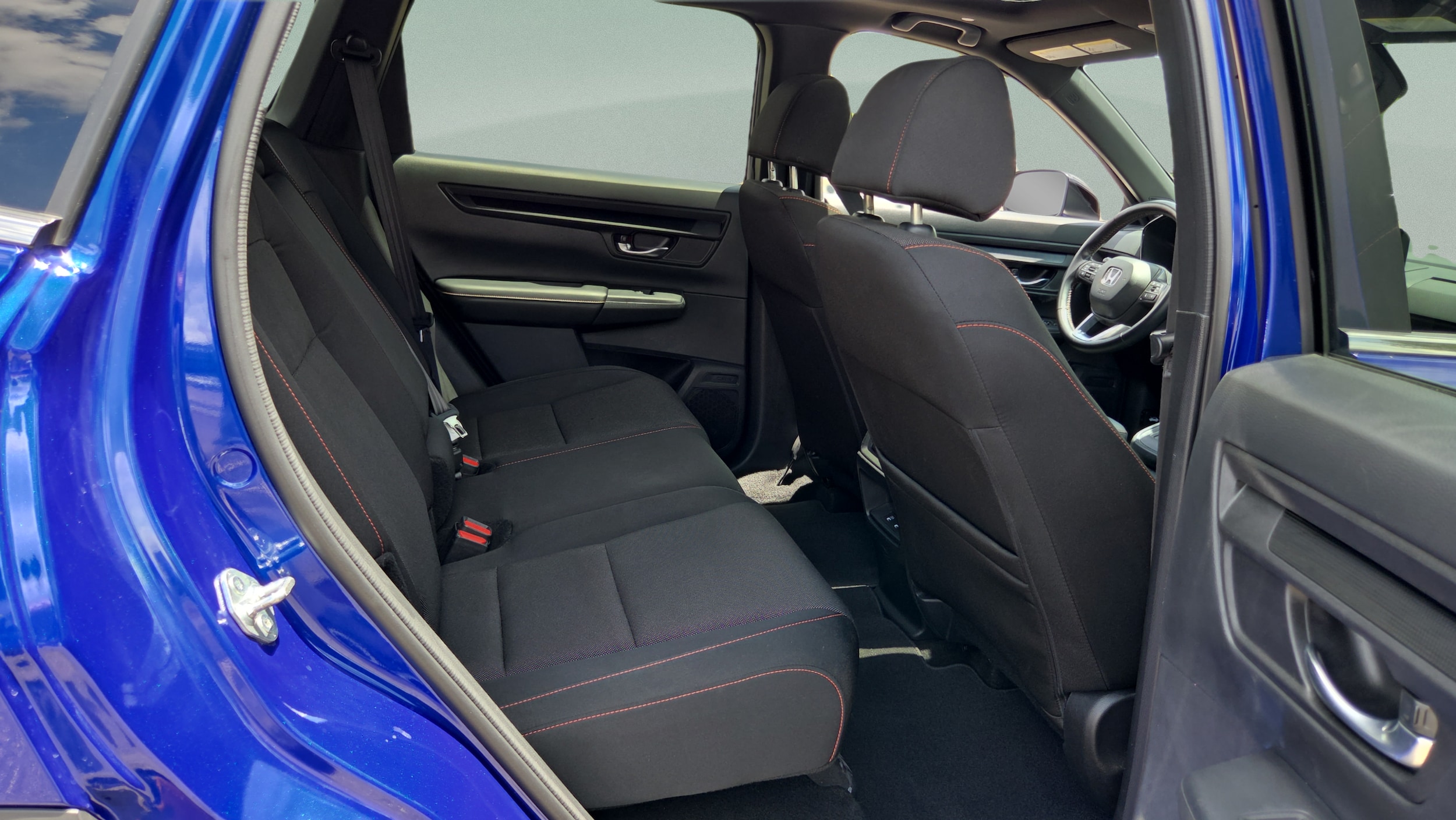 2025 Honda CR-V Sport - Photo 17