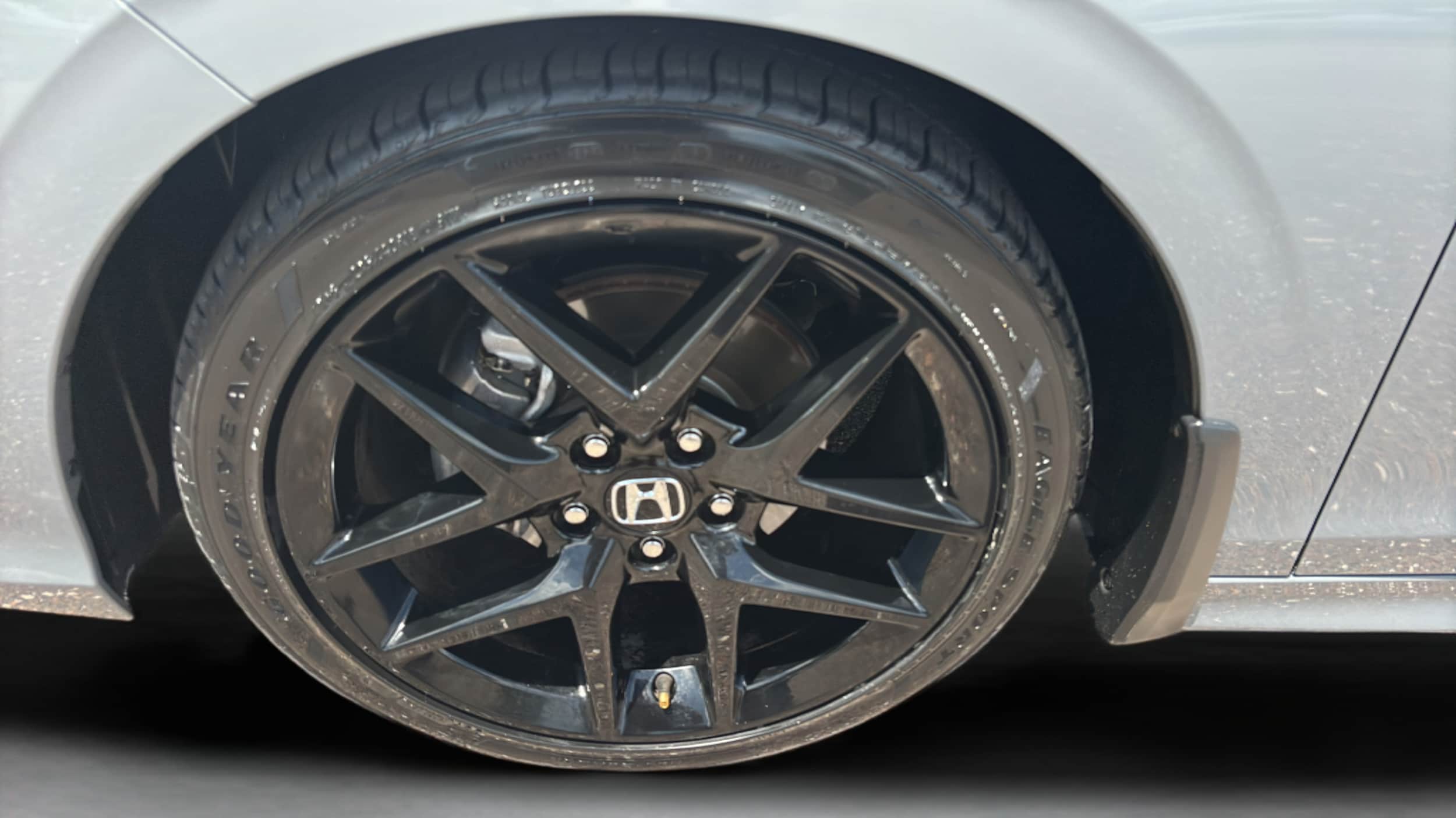 2025 Honda Civic Sport - Photo 30