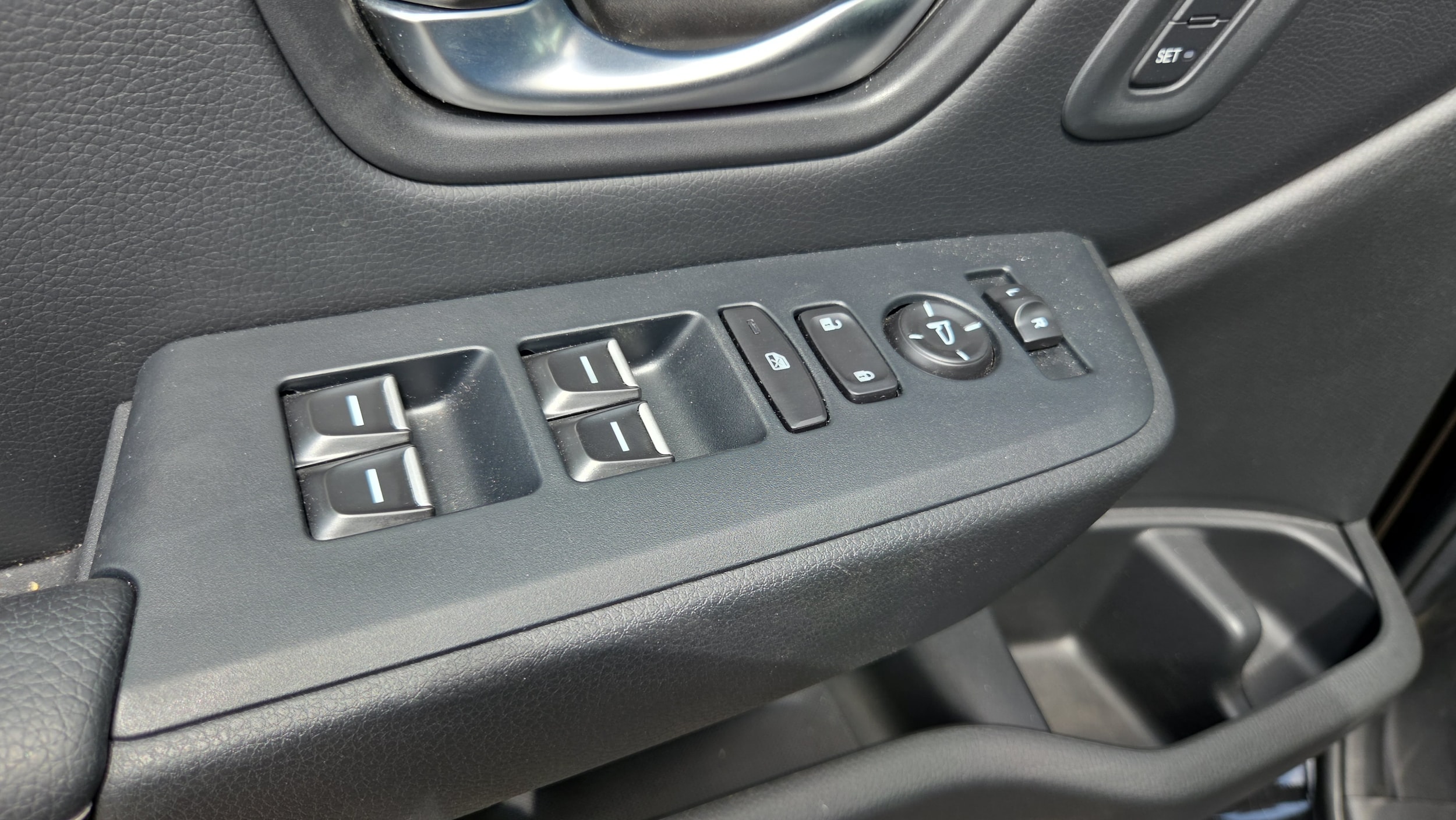 2023 Honda Pilot EX-L - Photo 18