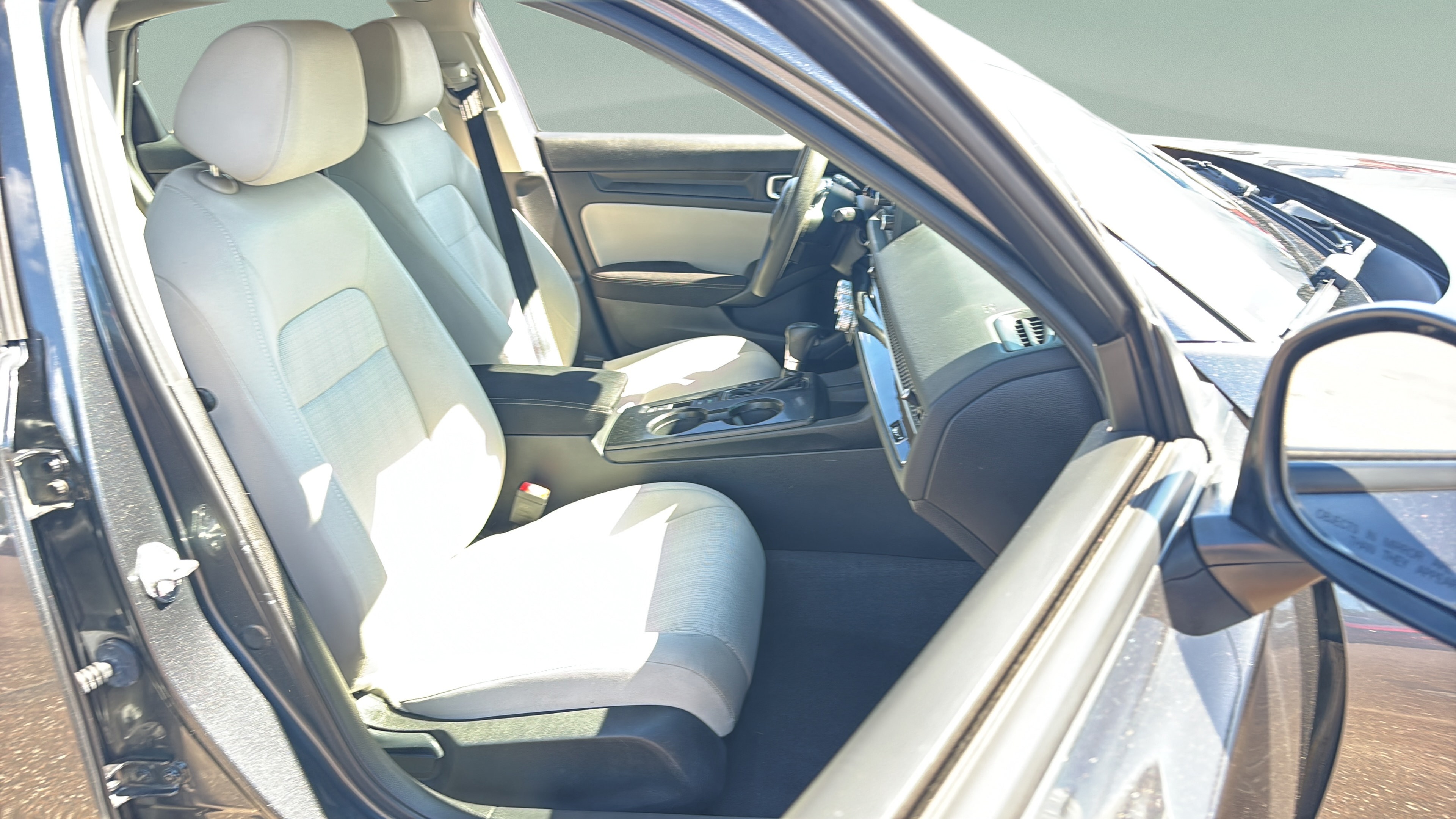2024 Honda Civic LX - Photo 23