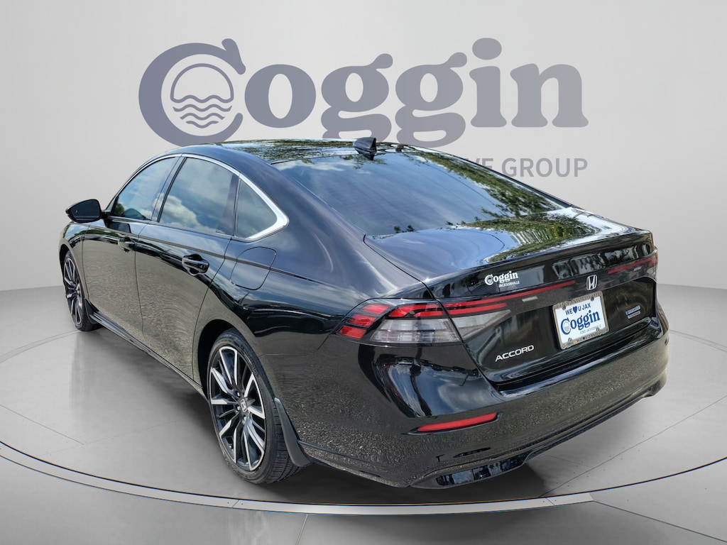 Used 2023 Honda Accord Hybrid Touring Sedan