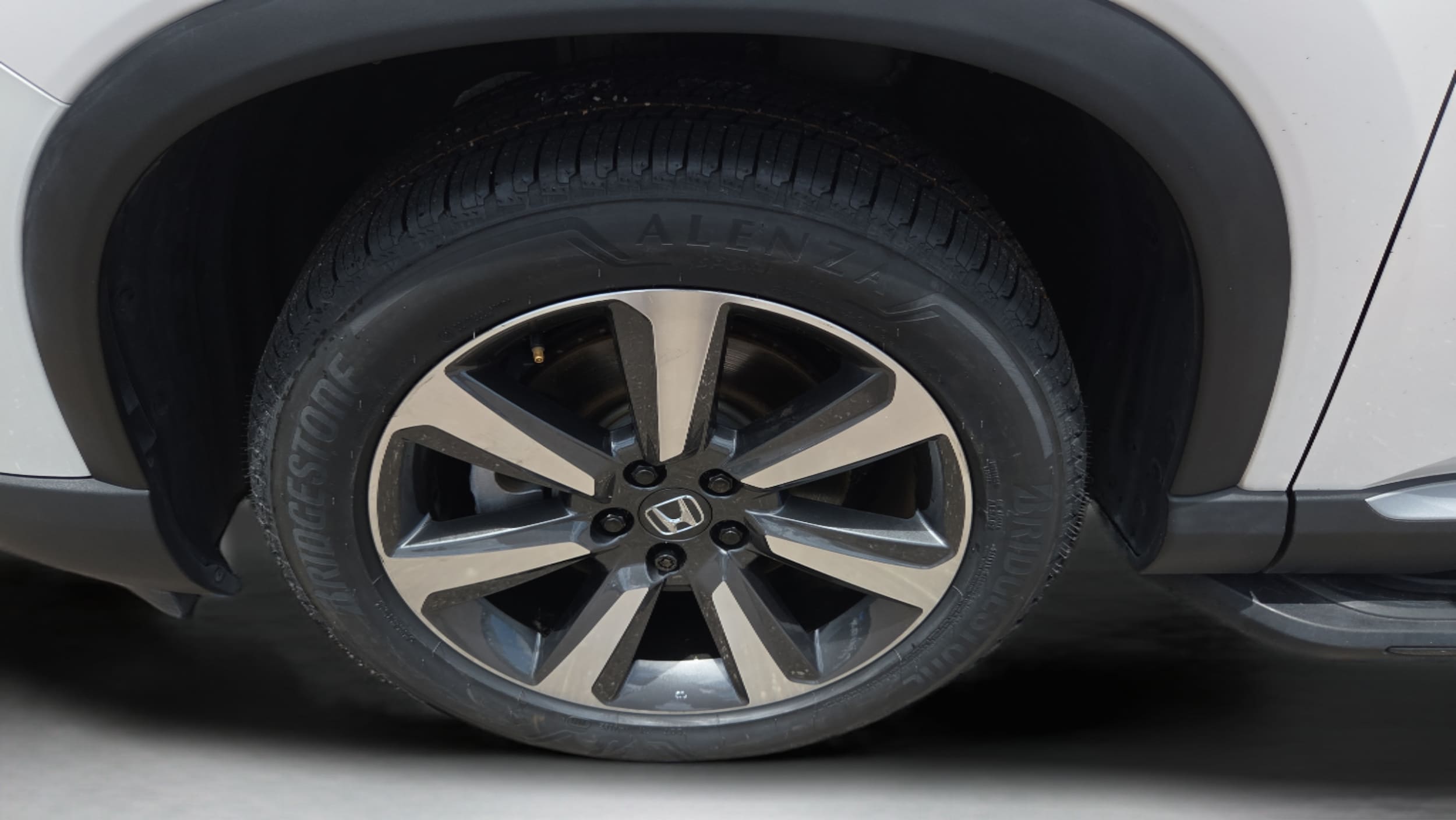 2024 Honda Pilot Elite - Photo 33