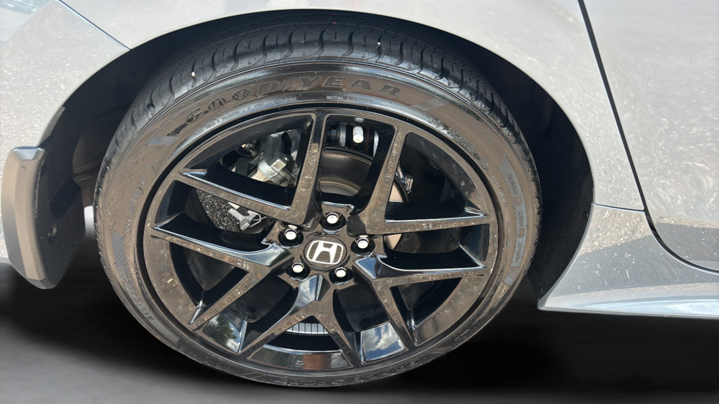 2025 Honda Civic Sport - Photo 35