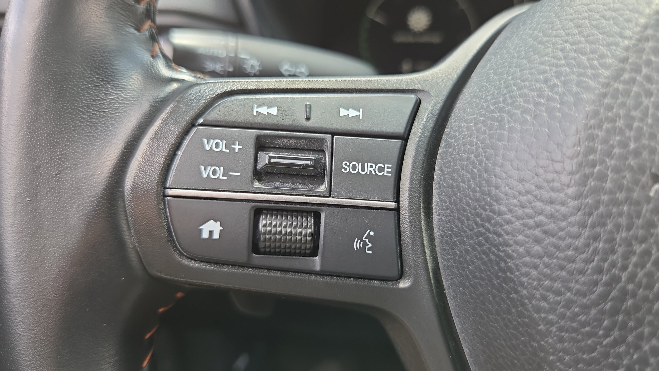 2025 Honda CR-V Sport - Photo 33