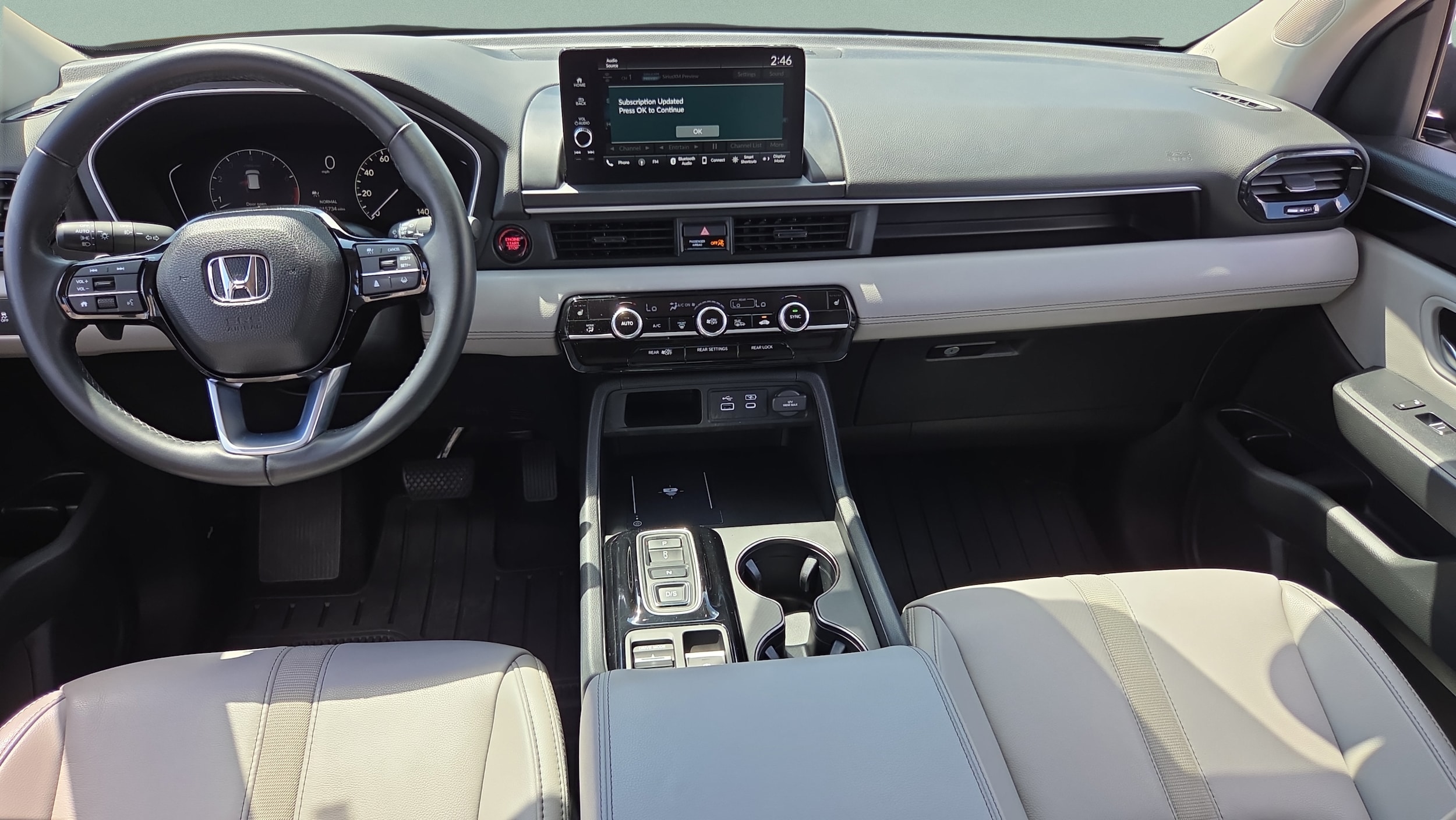 2025 Honda Pilot EX-L - Photo 13