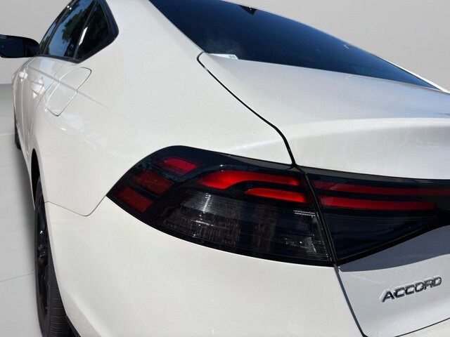 2025 Honda Accord SE - Photo 20