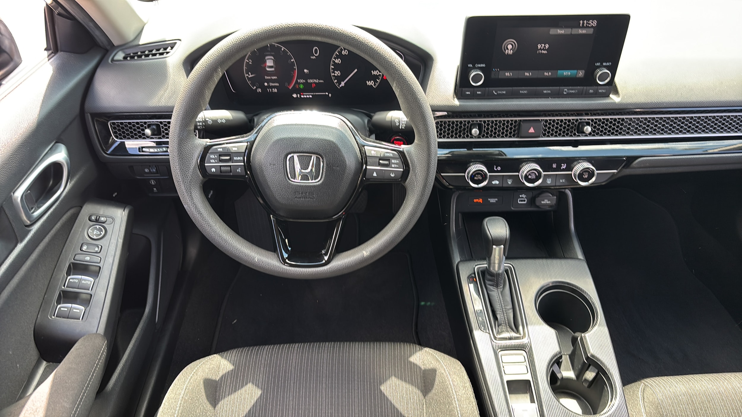 2024 Honda Civic LX - Photo 13