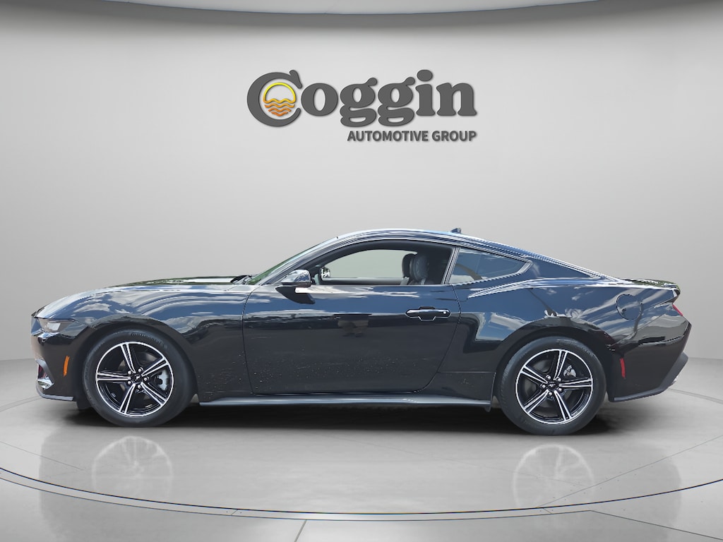 Used 2024 Ford Mustang Coupe