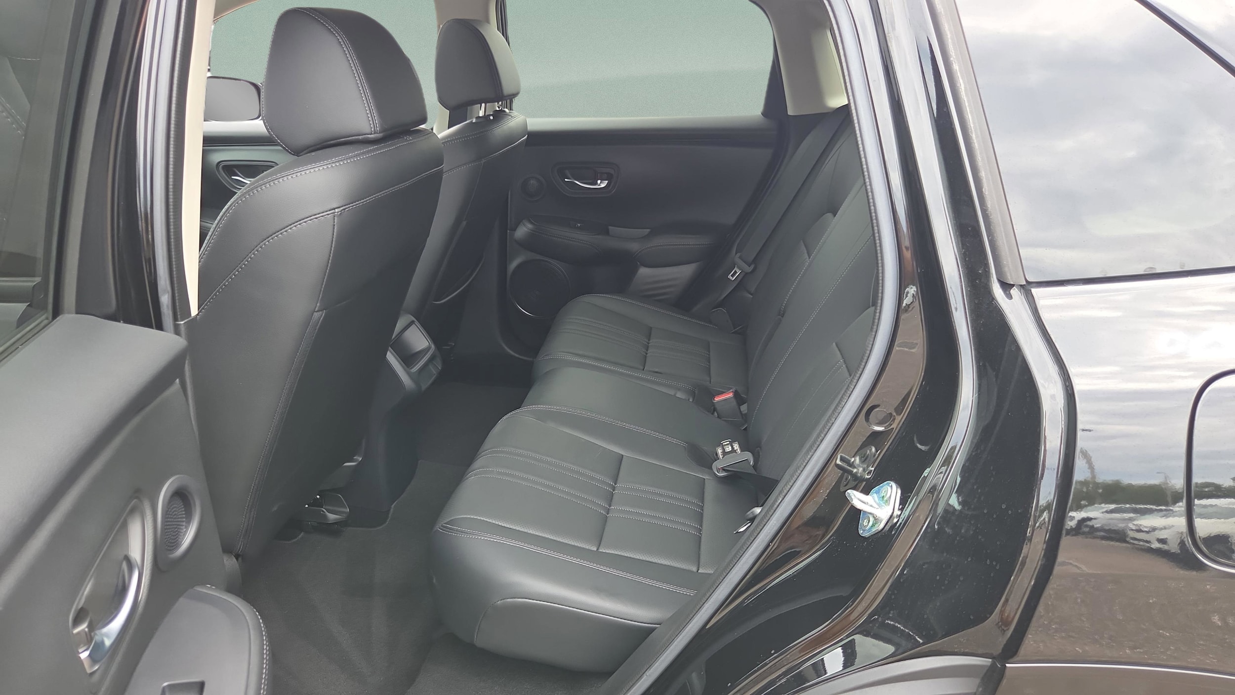 2024 Honda HR-V EX-L - Photo 12