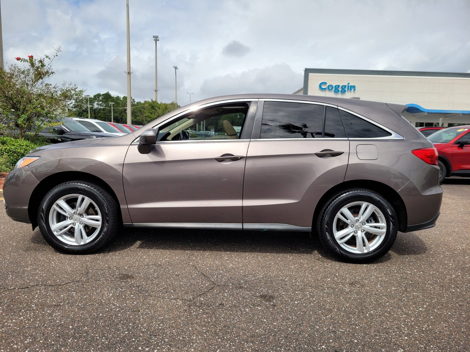 2013 Acura RDX Base Technology photo 2