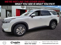 2025 Nissan Pathfinder SL SUV