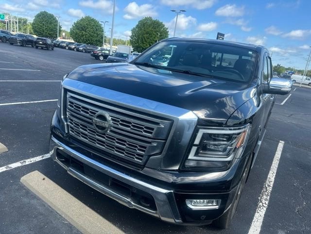 2022 Nissan Titan