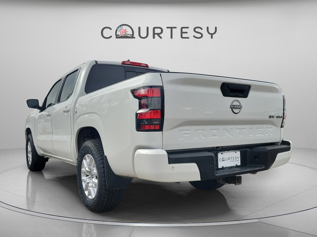 Used 2022 Nissan Frontier SV Truck Crew Cab