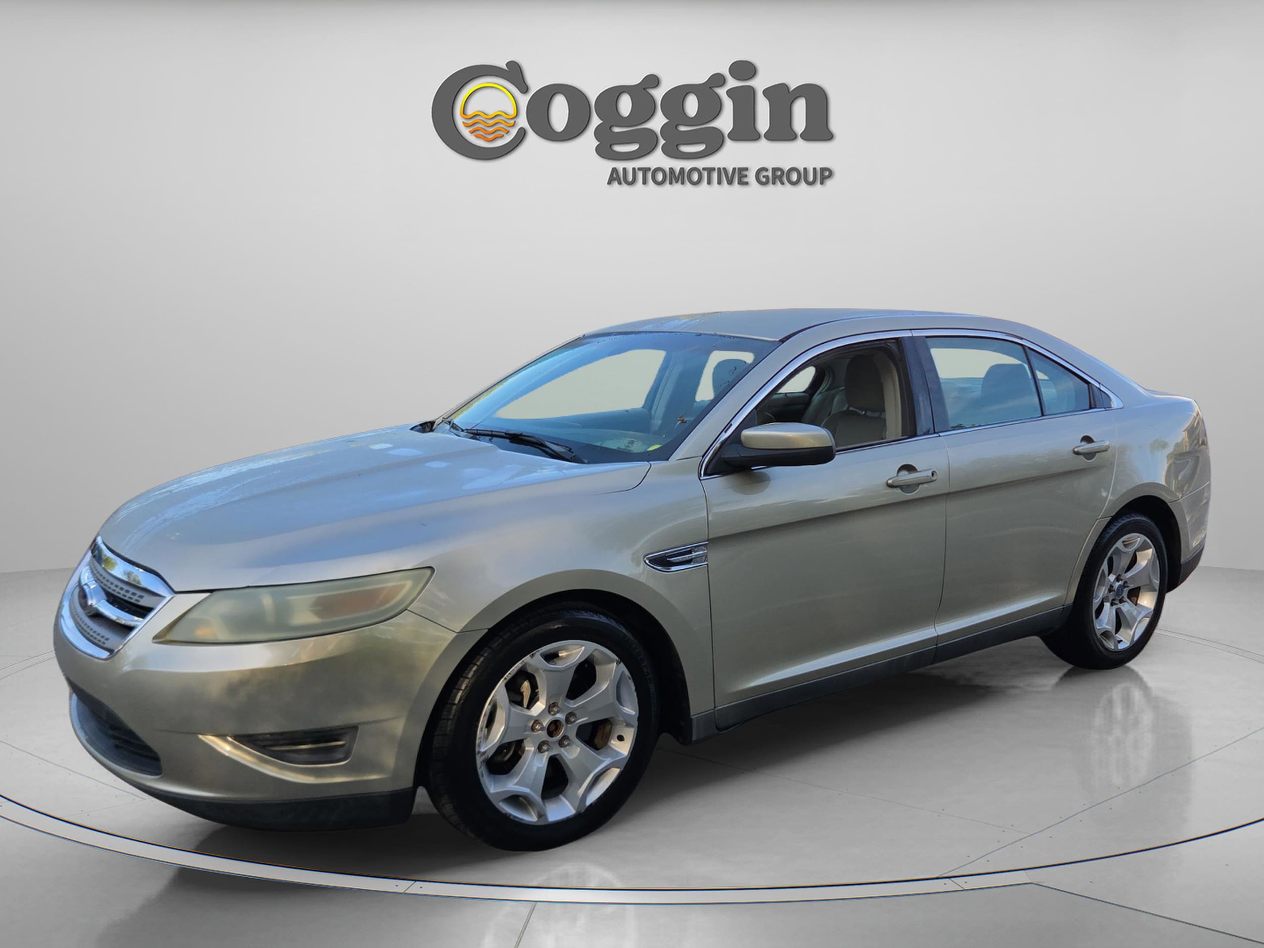 2010 Ford Taurus SEL