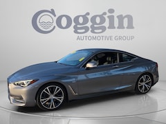 2017 INFINITI Q60