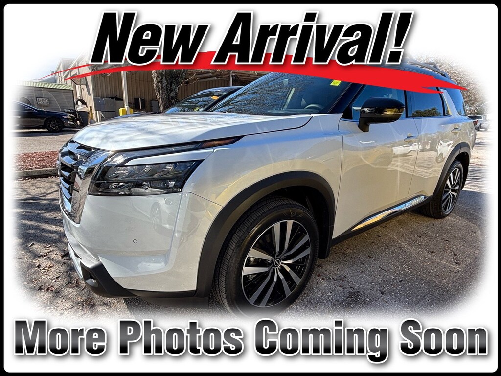 Used 2025 Nissan Pathfinder For Sale at Coggin Nissan at the Avenues