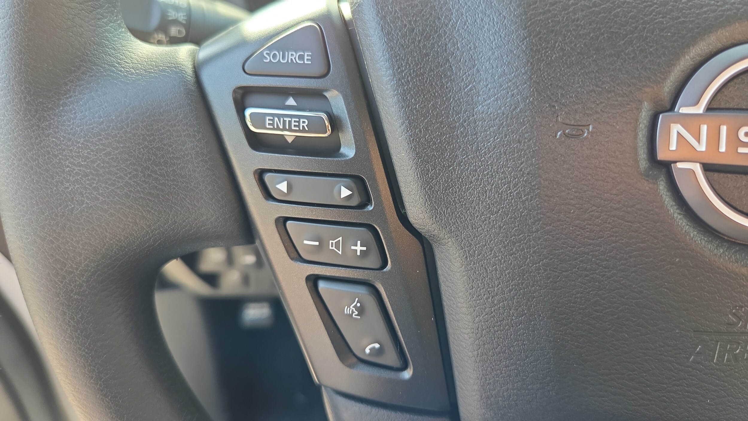 2026 Nissan Frontier S - Photo 25