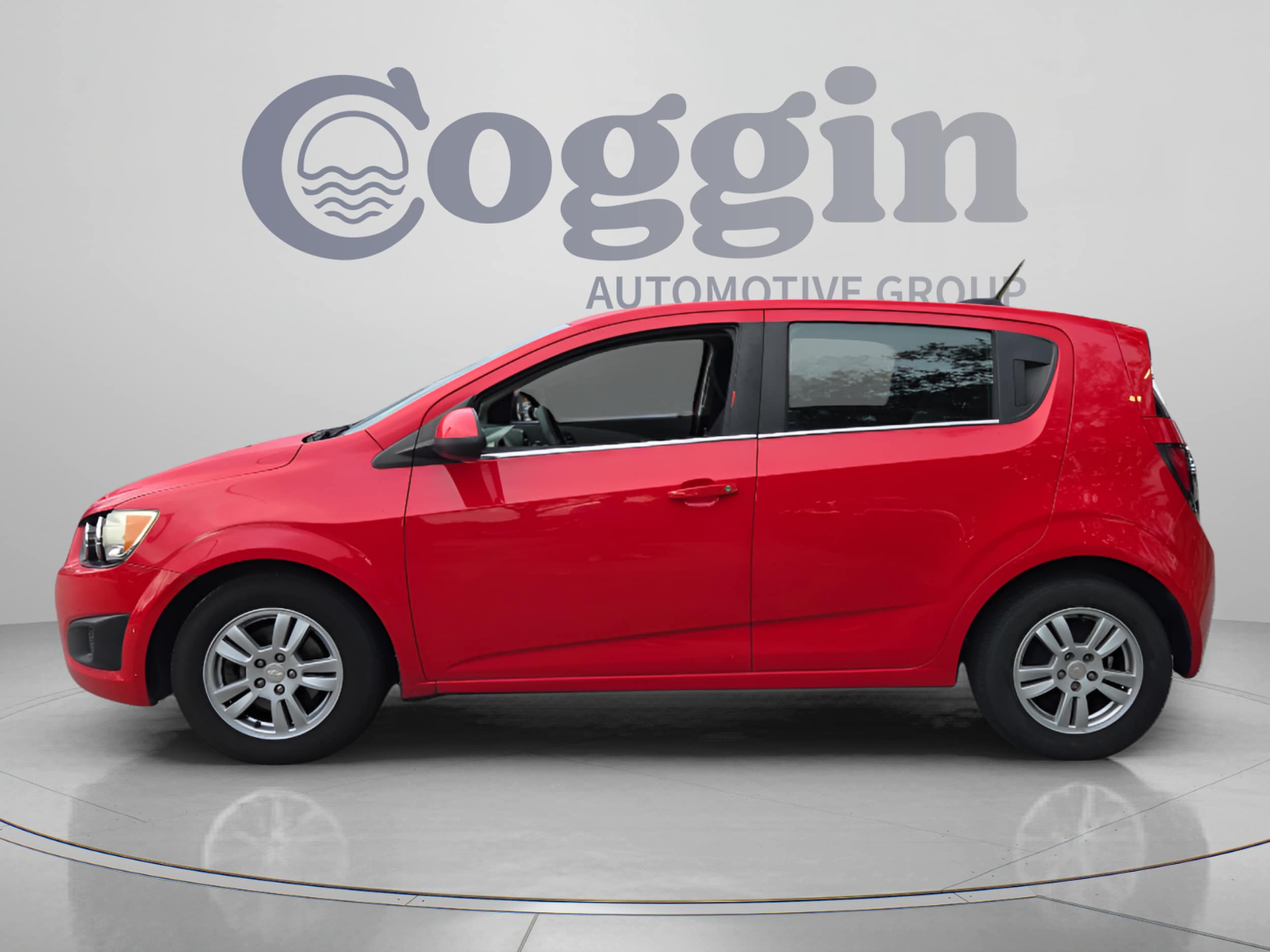 Used 2016 Chevrolet Sonic LT with VIN 1G1JC6SH1G4163642 for sale in Jacksonville, FL