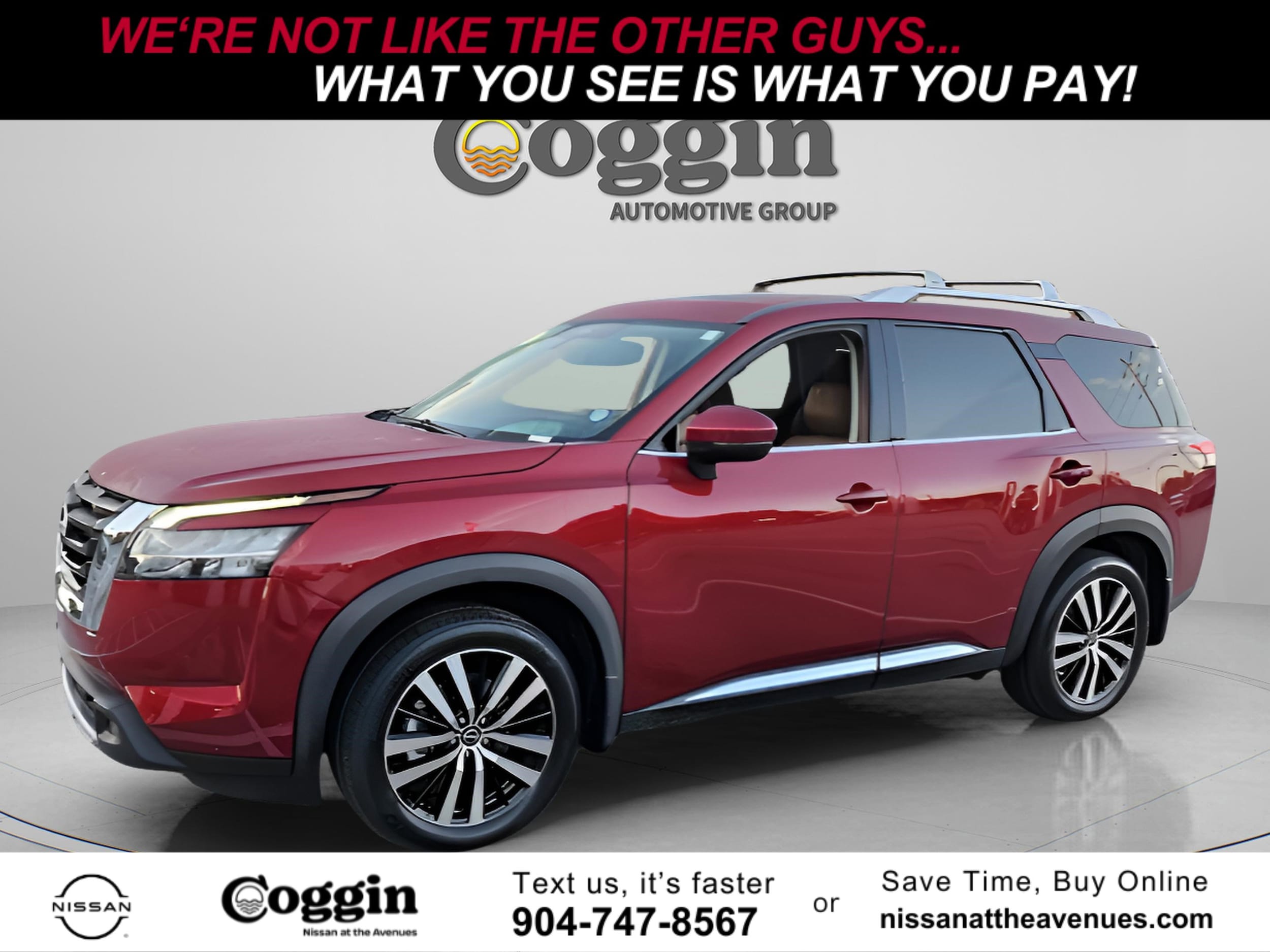 2023 Nissan Pathfinder Platinum's photo