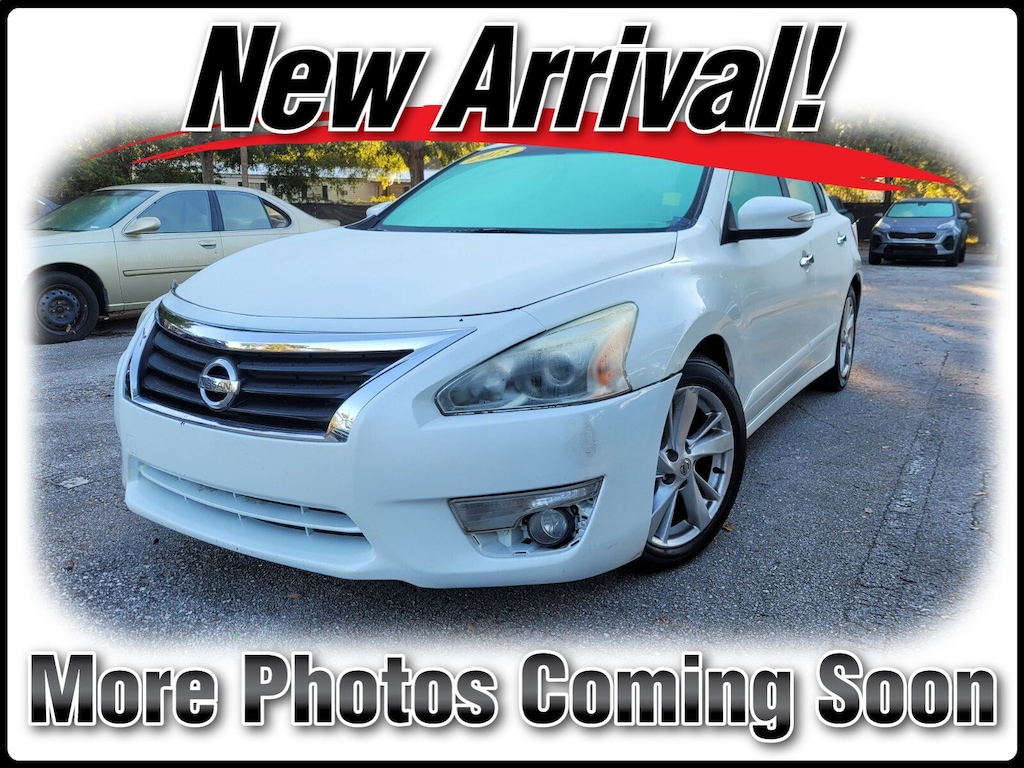 Used 2015 Nissan Altima 2.5 SV Sedan