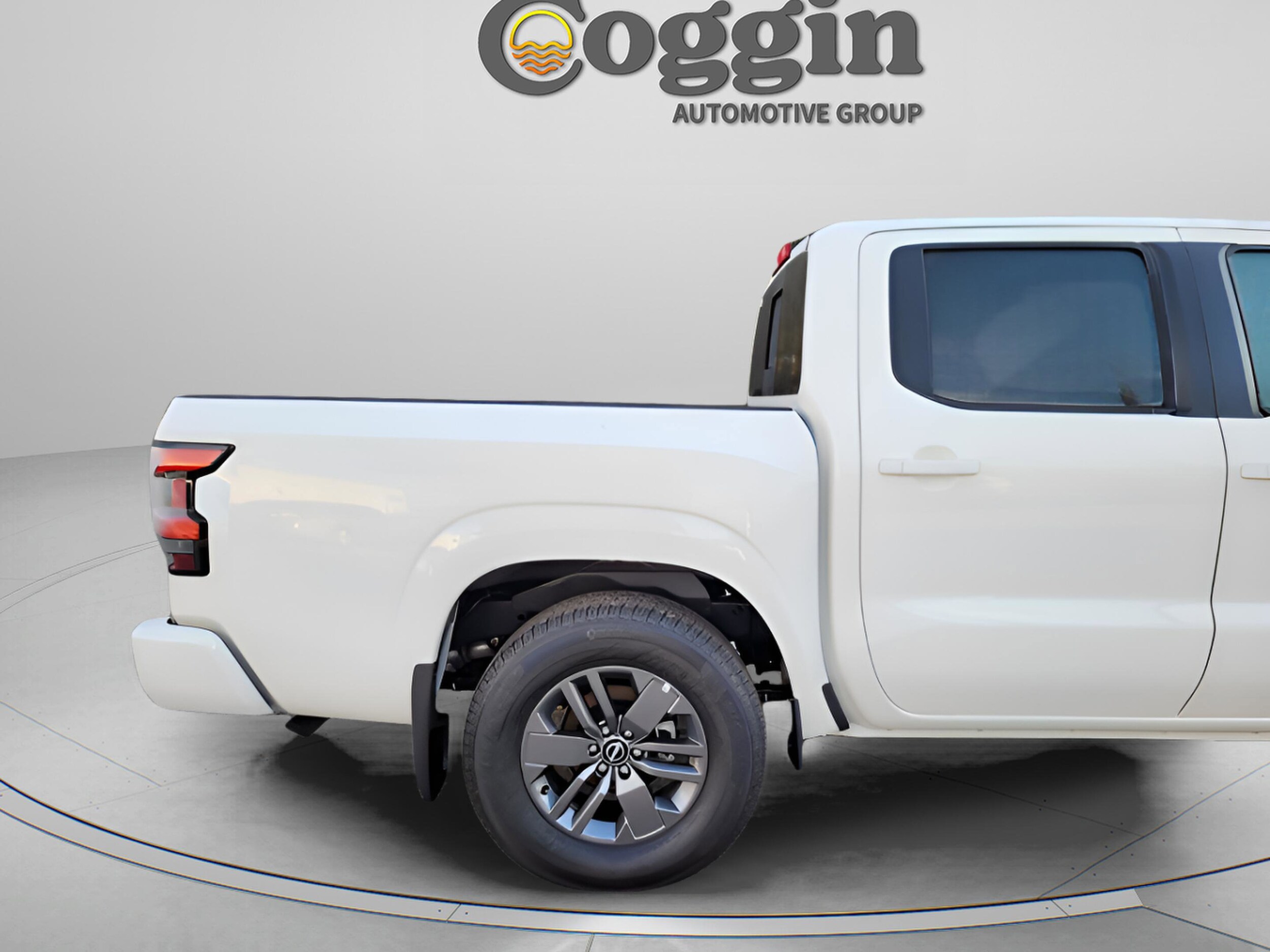 2026 Nissan Frontier SV - Photo 10