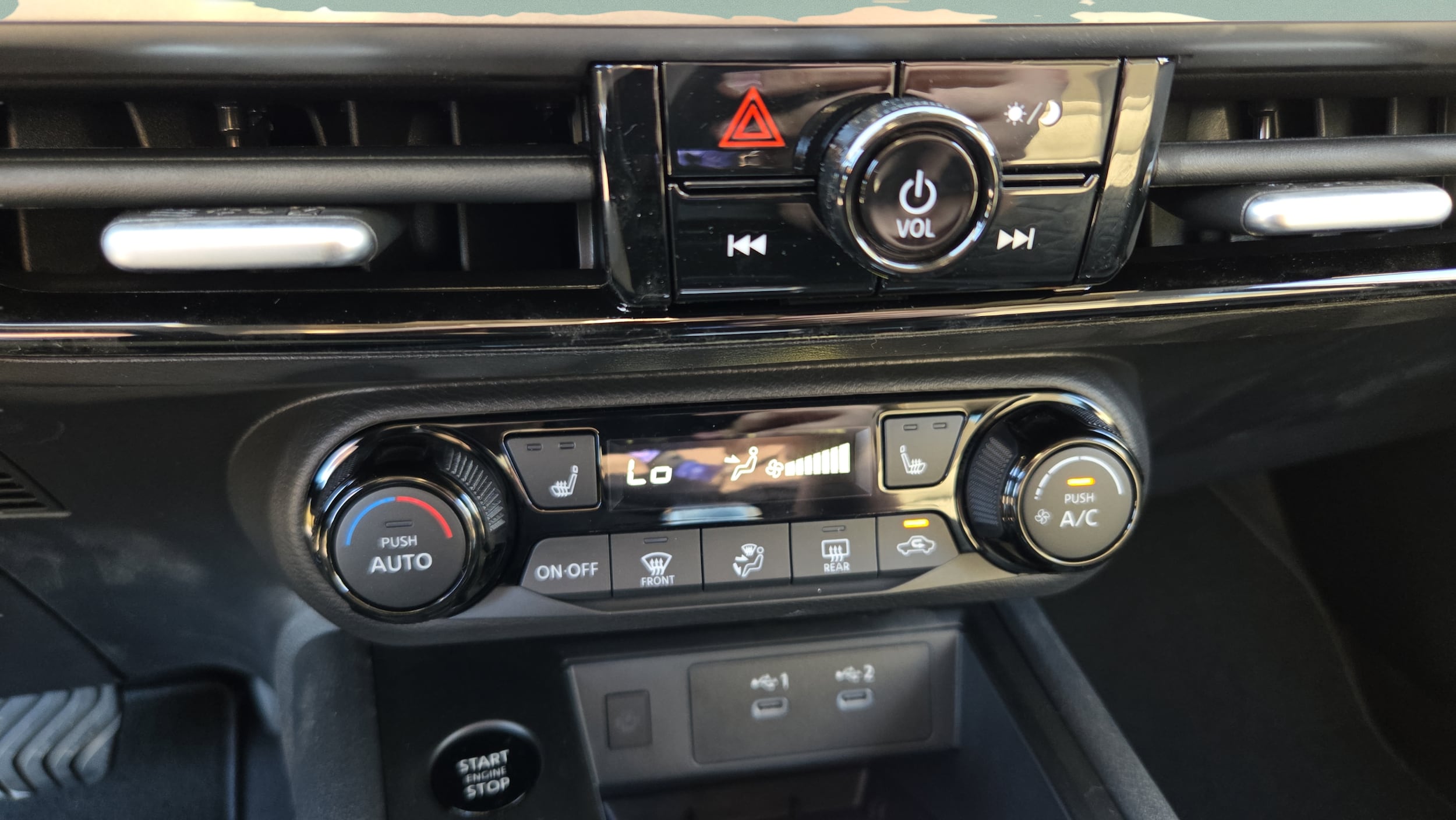 2026 Nissan KICKS SV - Photo 21