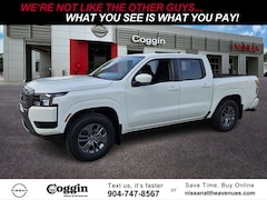 2025 Nissan Frontier SV Truck Crew Cab
