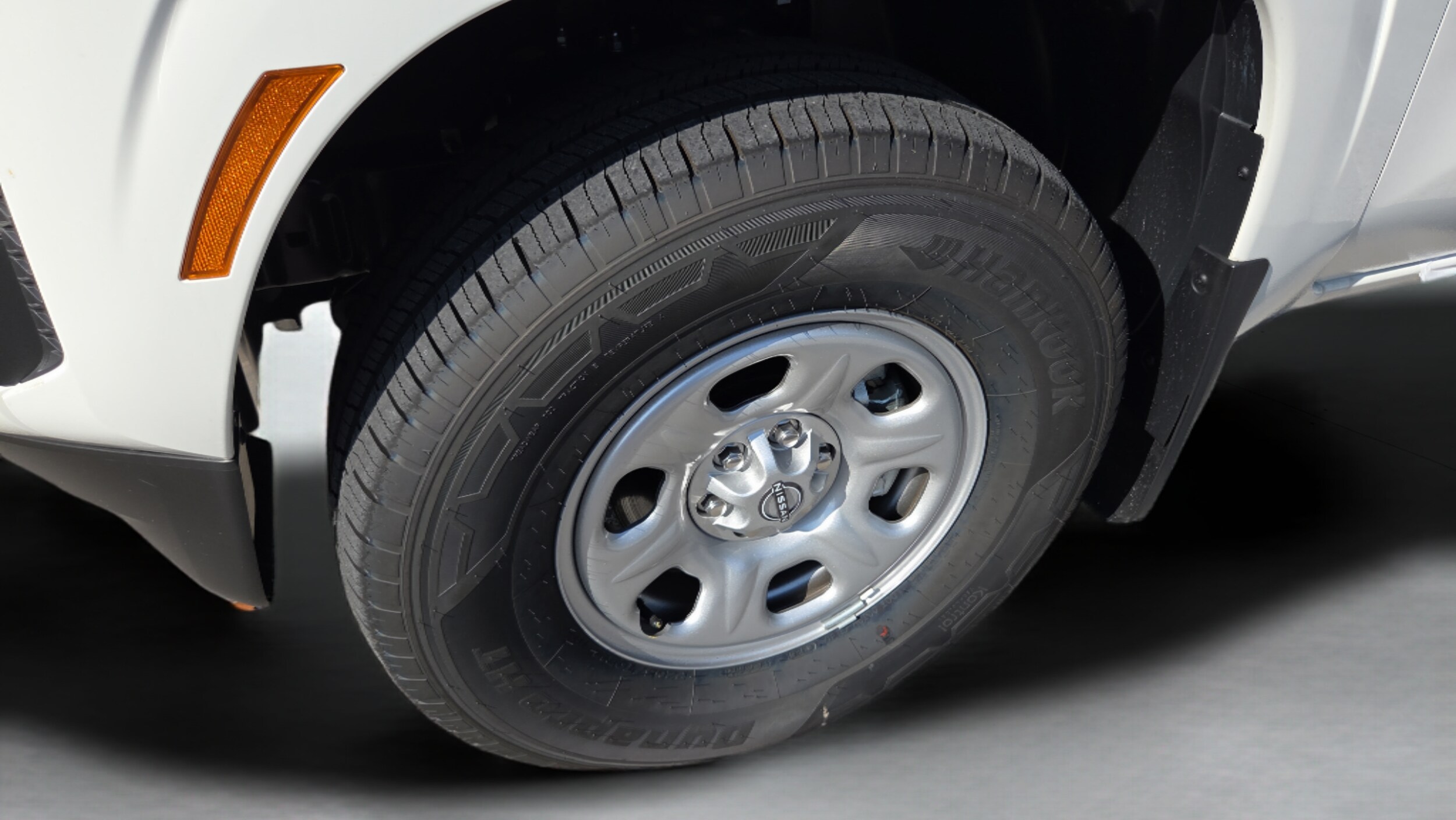 2026 Nissan Frontier S - Photo 30